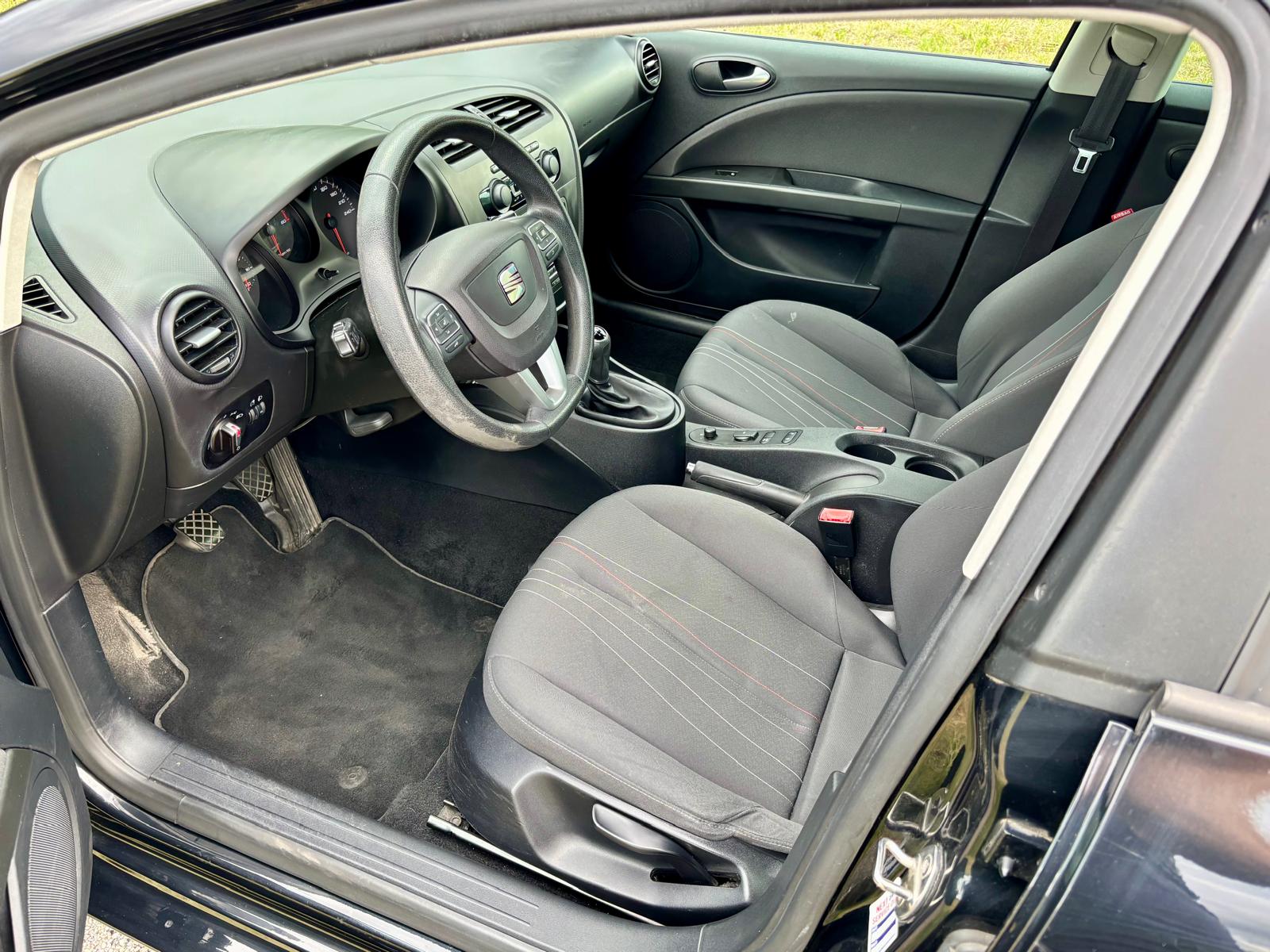 SEAT Leon 1.2 TSI COPA Reference-image-5