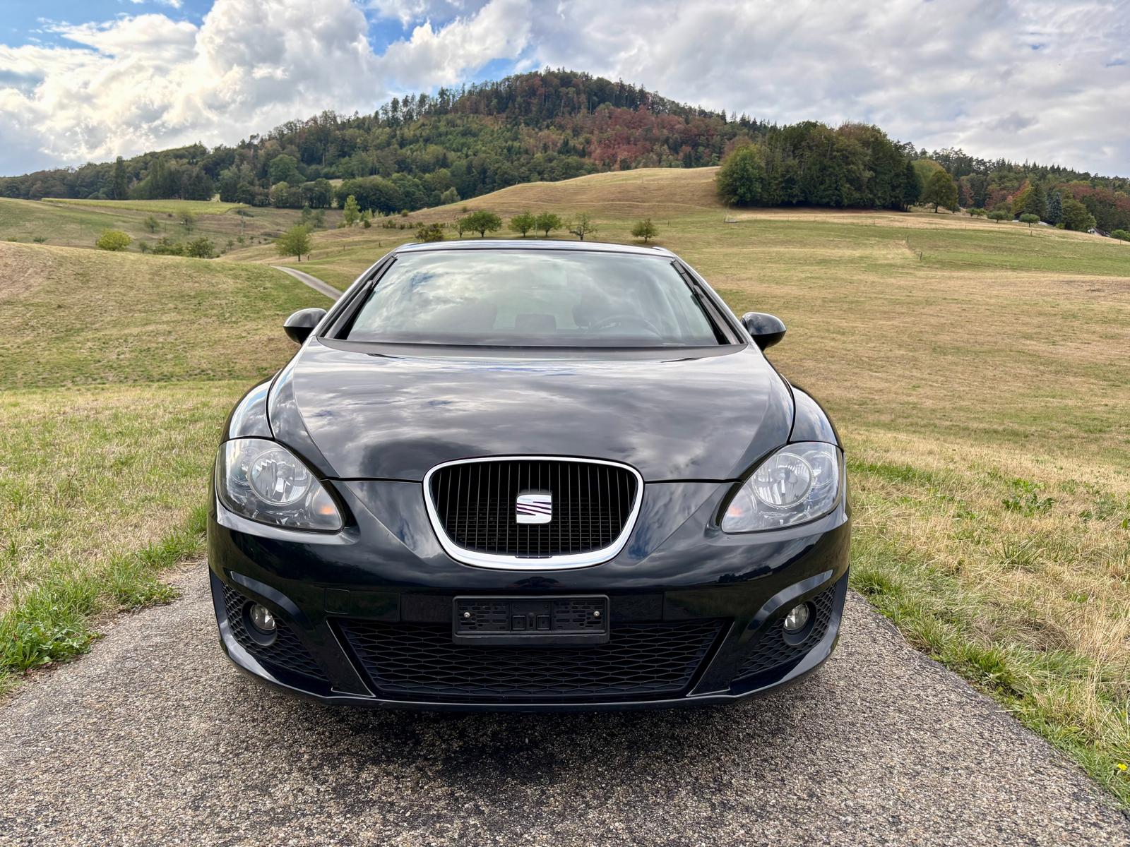SEAT Leon 1.2 TSI COPA Reference-image-4