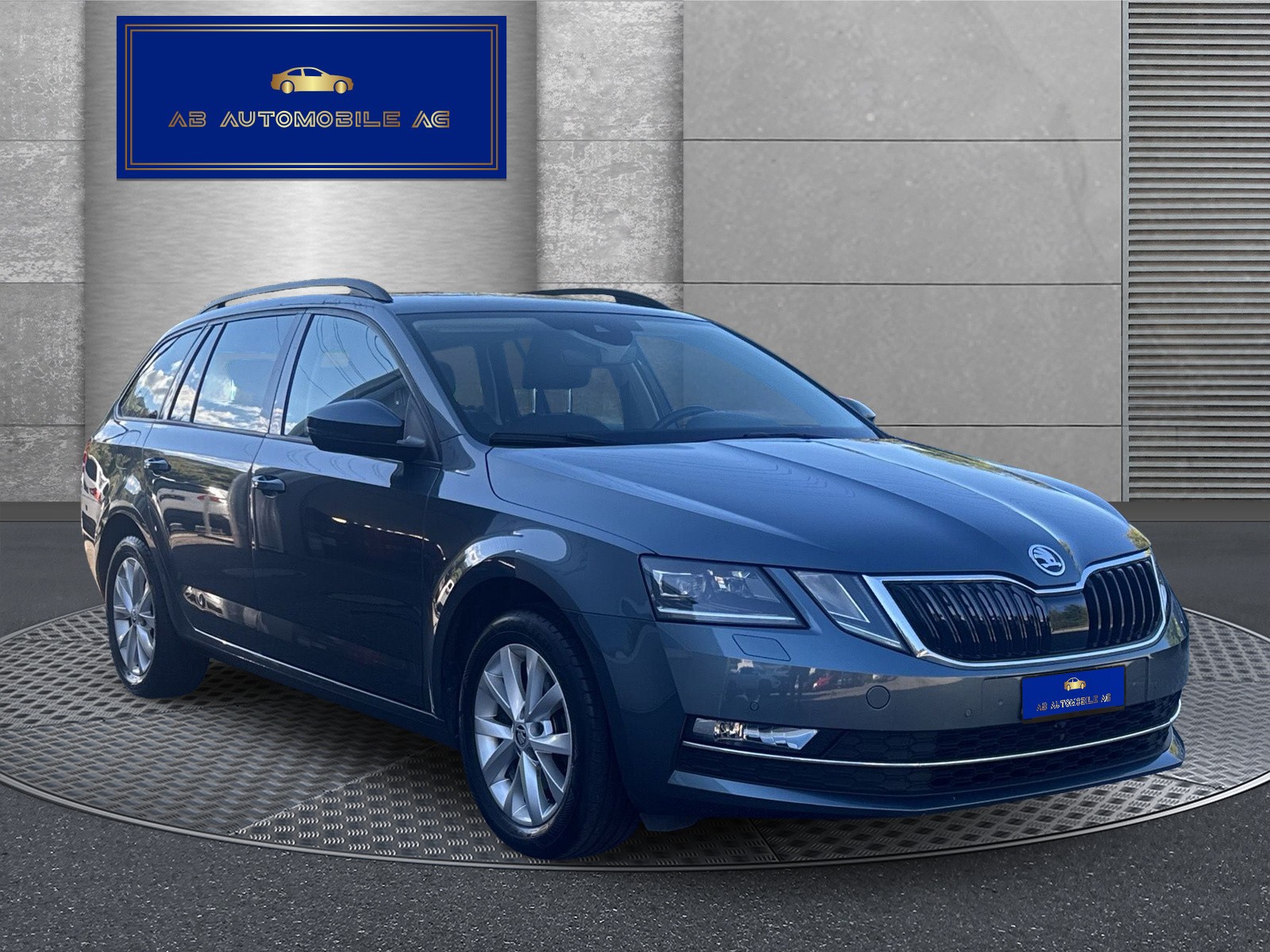 SKODA Octavia Combi 1.5 TSI Style DSG-image-2