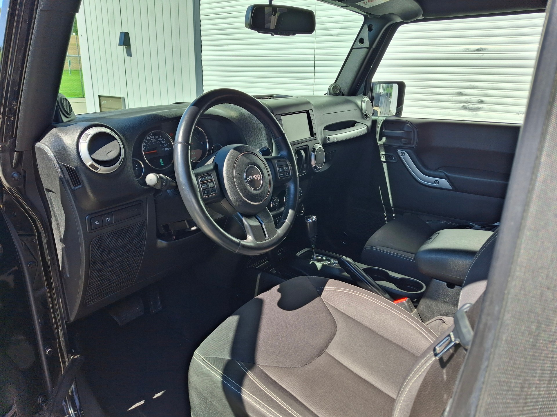 JEEP Wrangler 2.8 CRD Rubicon Automatic hardtop-image-5