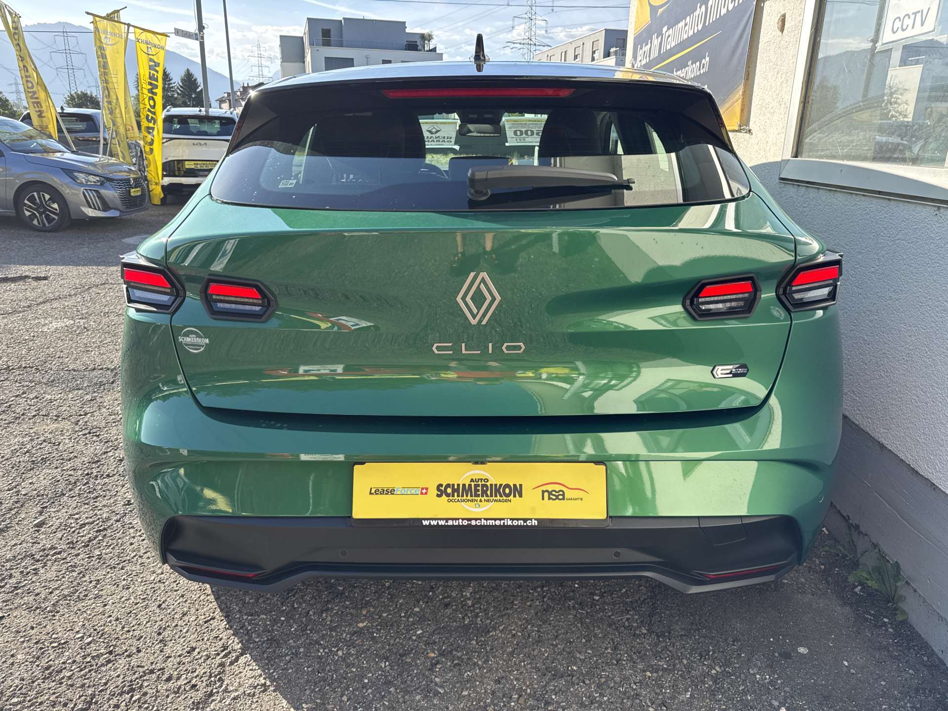 RENAULT Clio 1.8 E-Tech Evolution Multimode-Automat-image-3