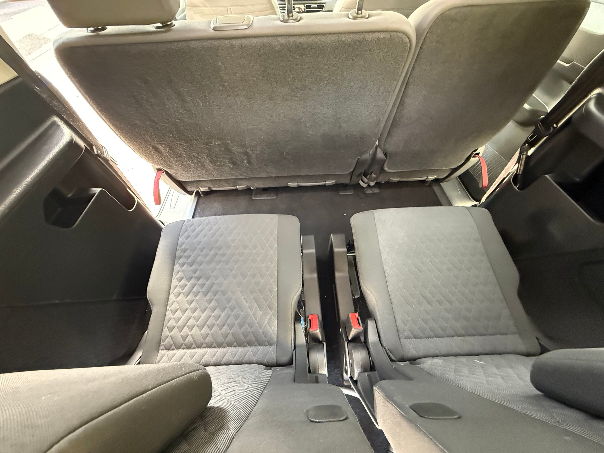 VW VW CADDY-image-10