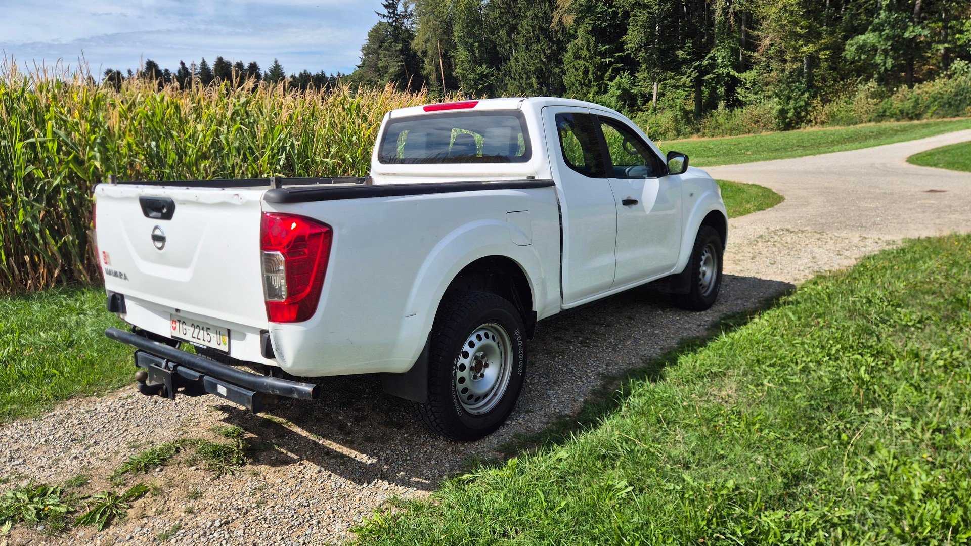 NISSAN Navara King Cab Visia 2.3 dCi 4WD-image-2
