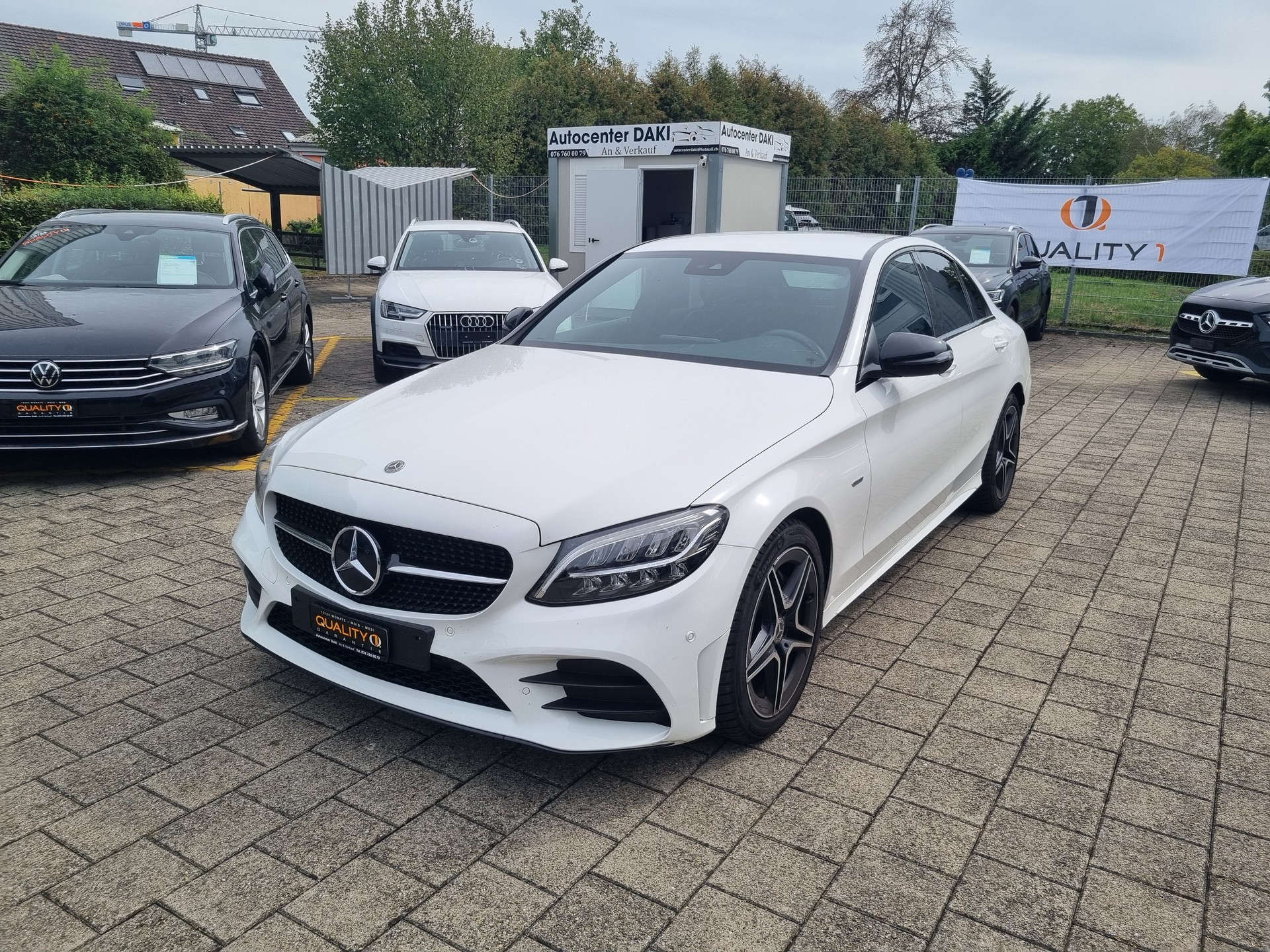 MERCEDES-BENZ C 220 d AMG Line 4Matic 9G-Tronic-image-0