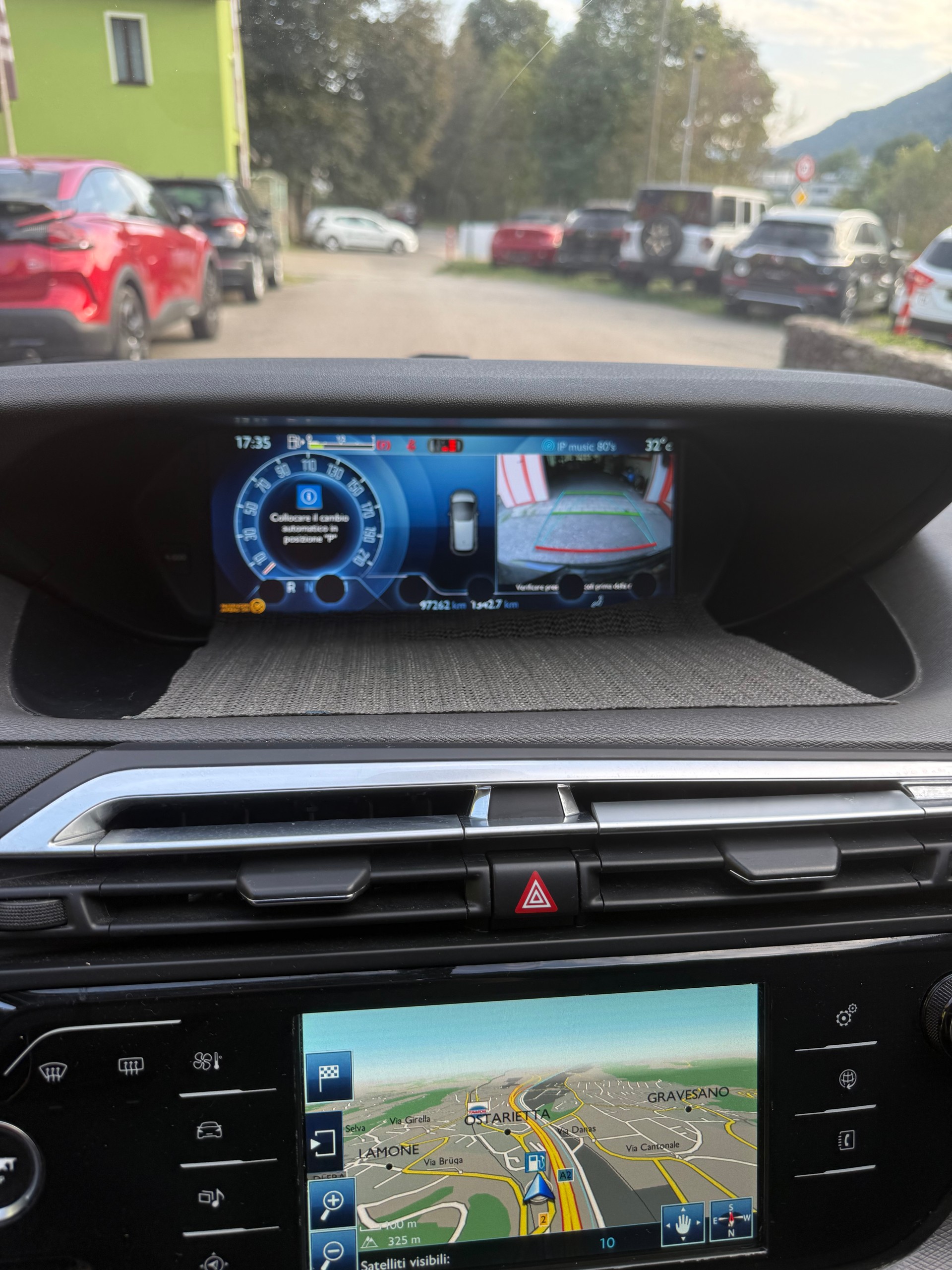 CITROEN C4 Picasso 1.6 BlueHDi Intensive EAT6-image-7