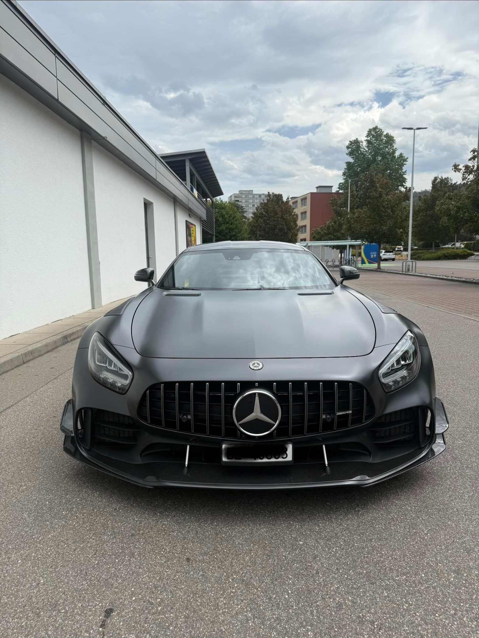 MERCEDES-BENZ AMG GT R PRO-image-1
