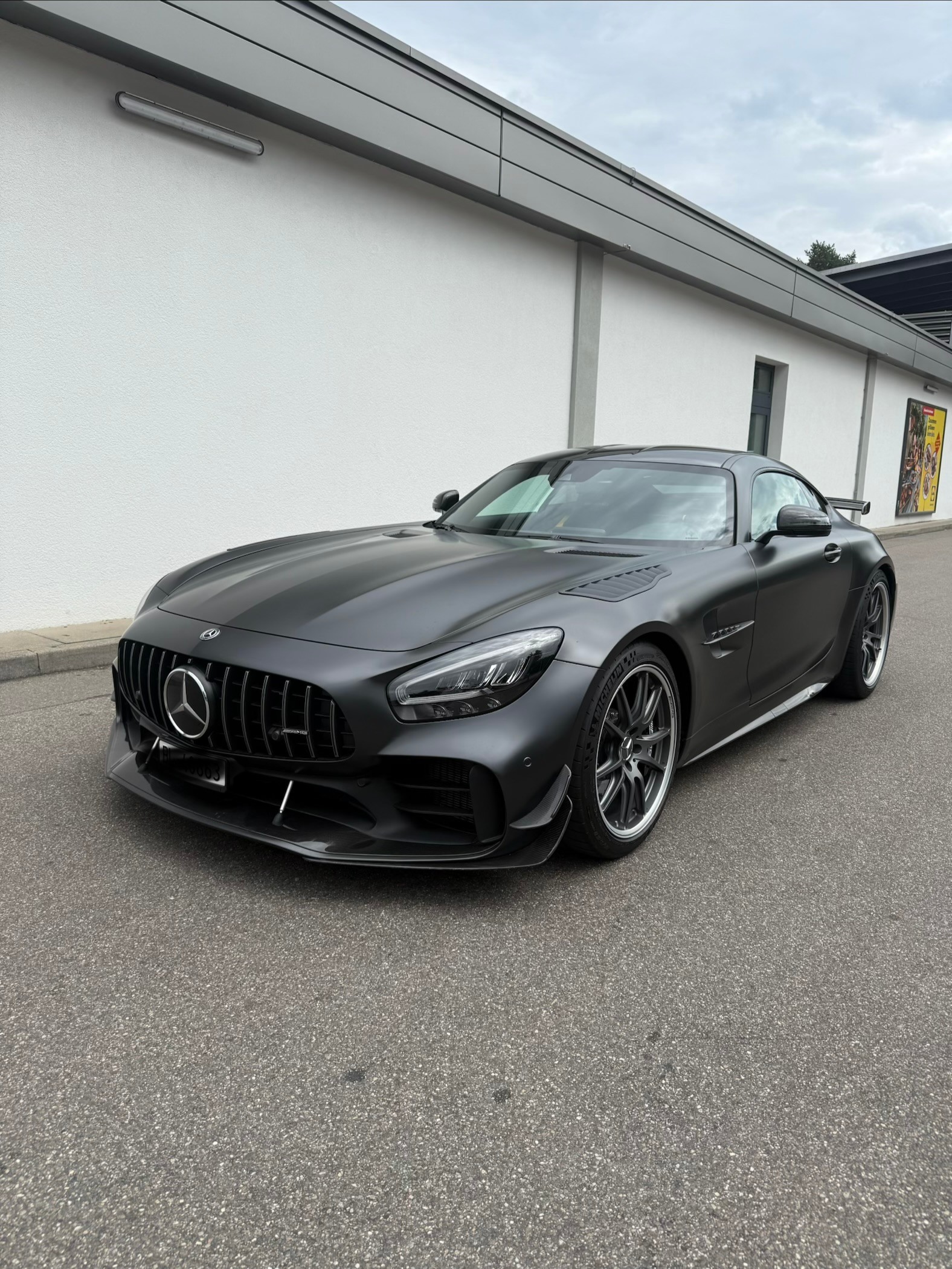 MERCEDES-BENZ AMG GT R PRO-image-0