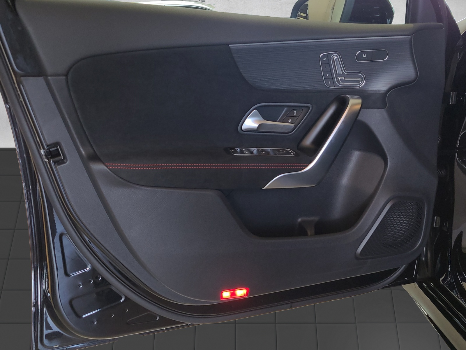 MERCEDES-BENZ A 200 AMG Night Star W177-image-7
