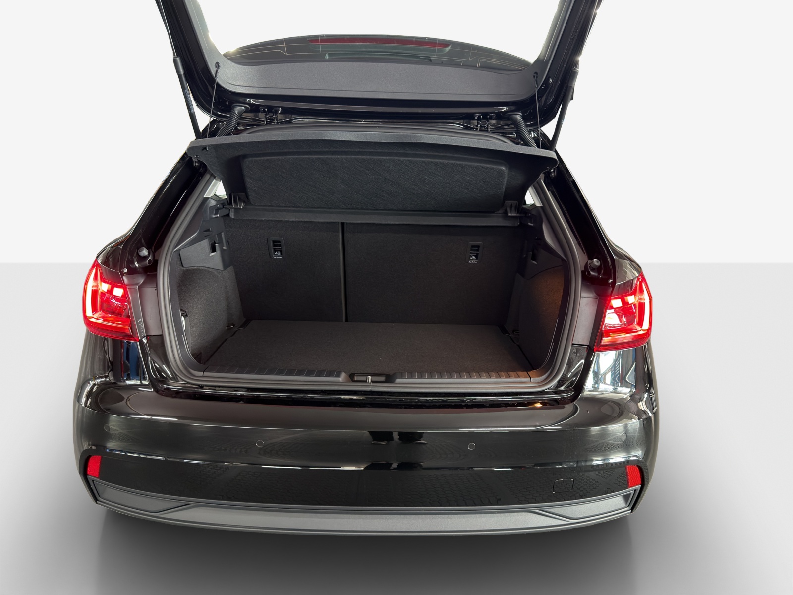 AUDI A1 Sportback 30 TFSI Attraction S-tronic-image-12