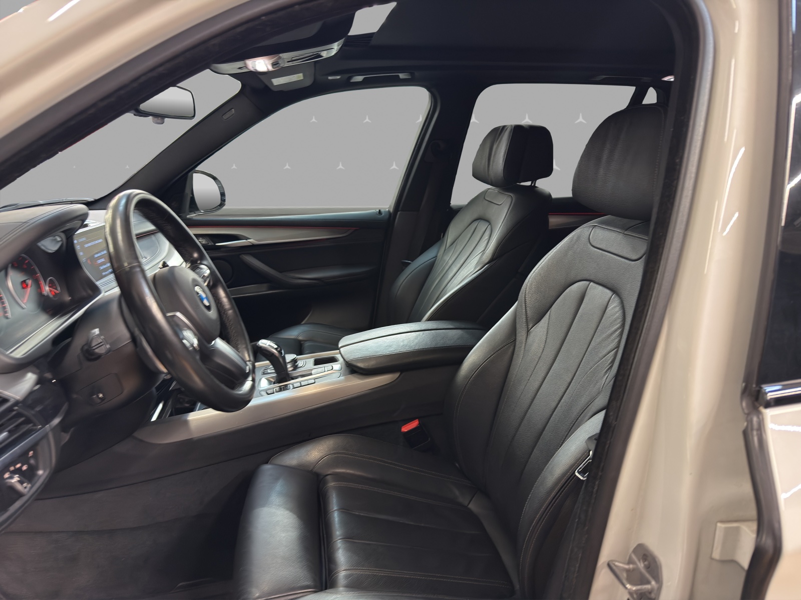 BMW X5 xDrive 30d Steptronic / Panorama-Dach / M-Paket / DISTRONIC-image-7