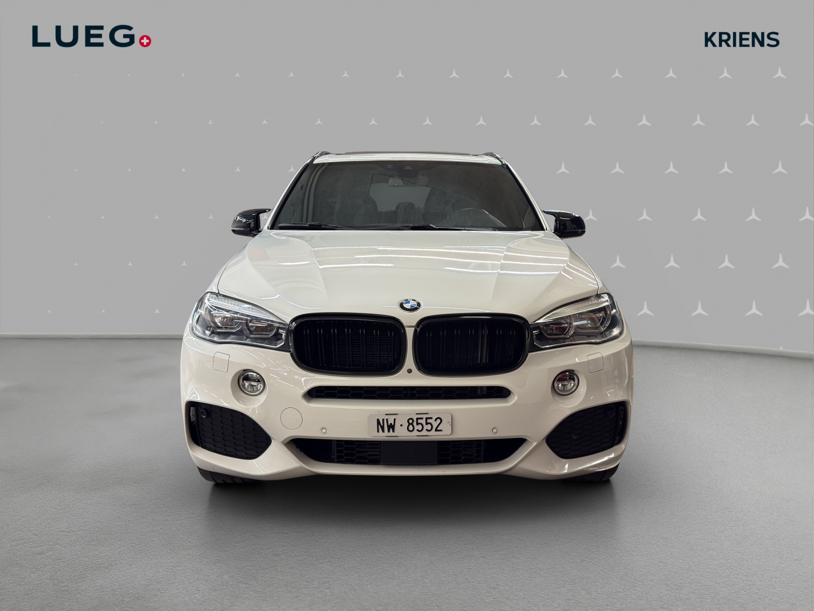 BMW X5 xDrive 30d Steptronic / Panorama-Dach / M-Paket / DISTRONIC-image-5