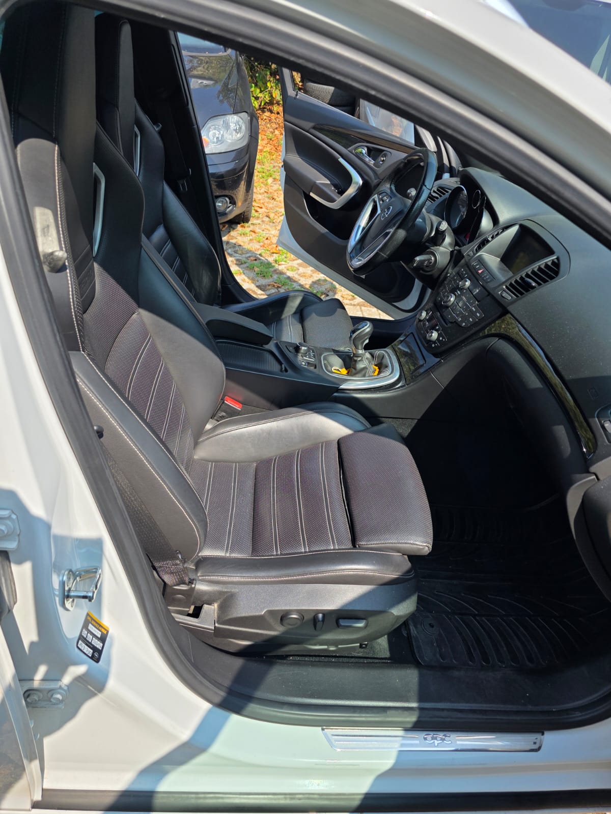 OPEL Insignia Sports Tourer 2.8 Turbo OPC 4WD-image-3