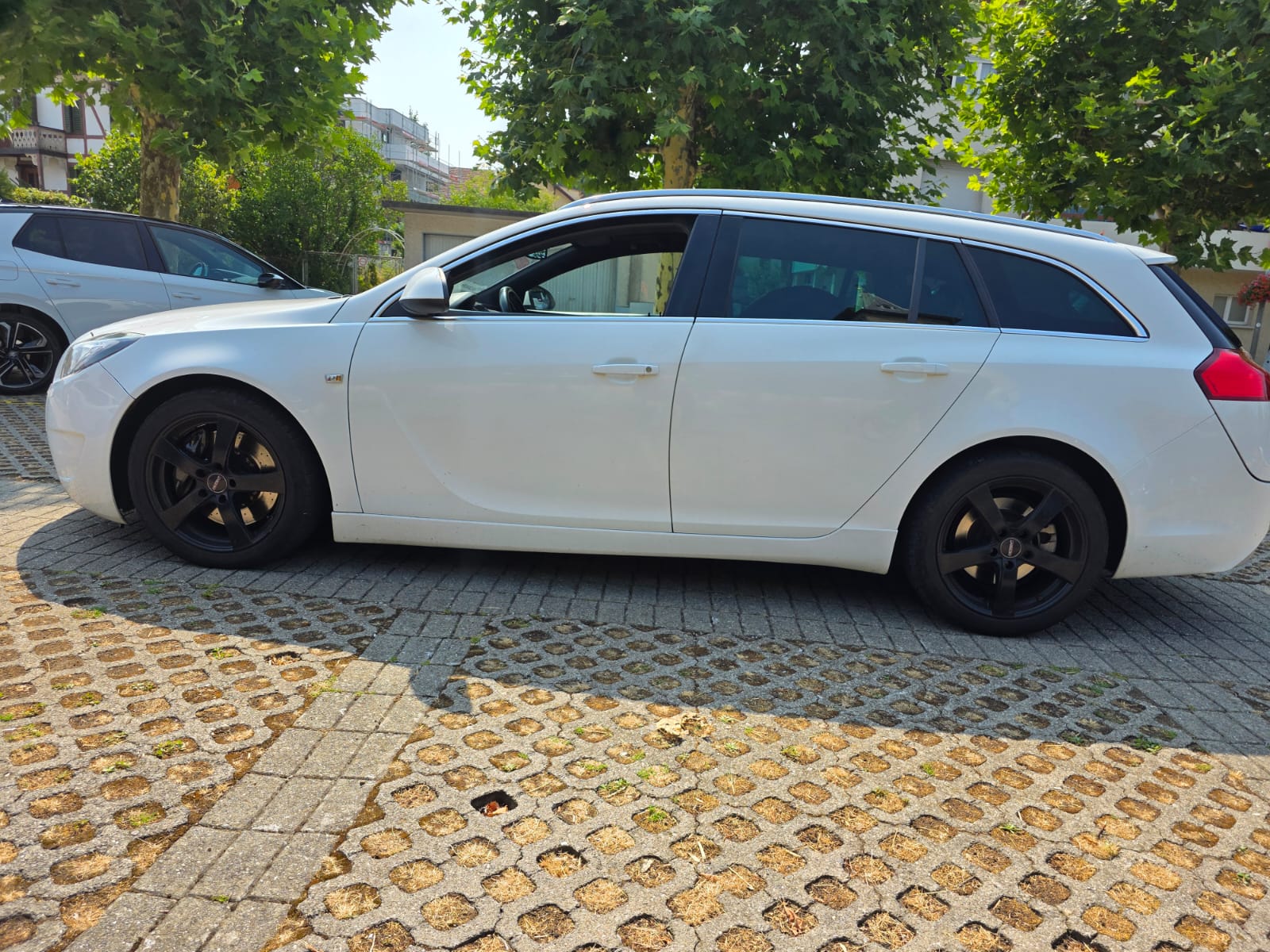 OPEL Insignia Sports Tourer 2.8 Turbo OPC 4WD-image-12