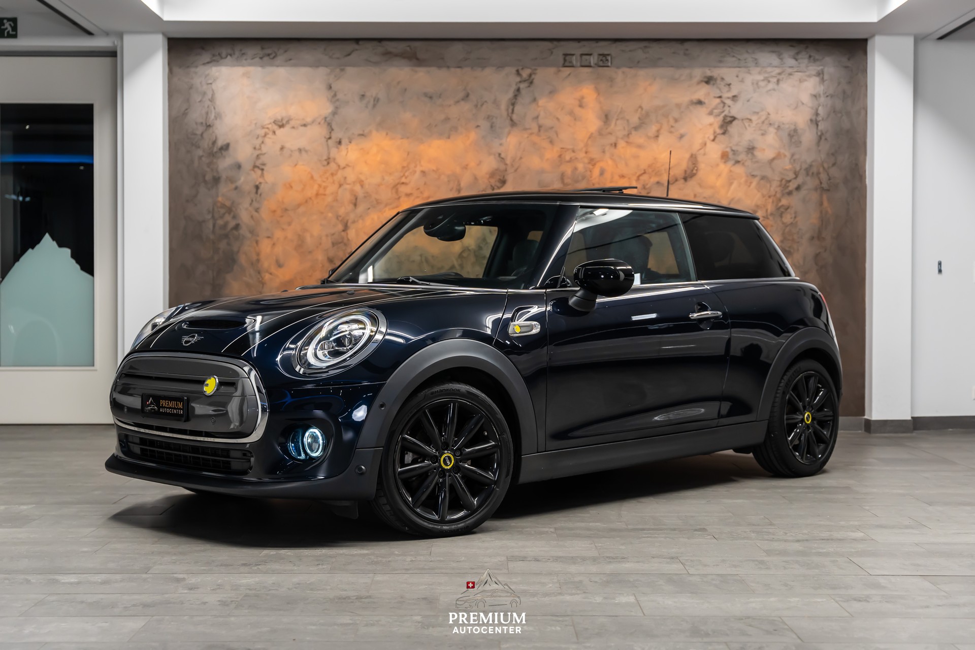MINI Cooper SE *Leder*Panorama*Head-Up*-image-0