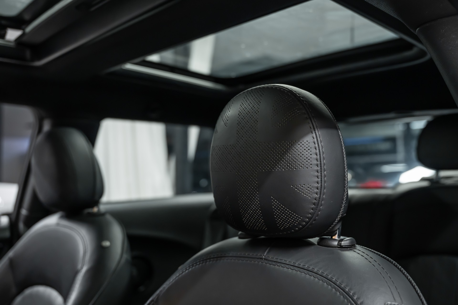MINI Cooper SE *Leder*Panorama*Head-Up*-image-14