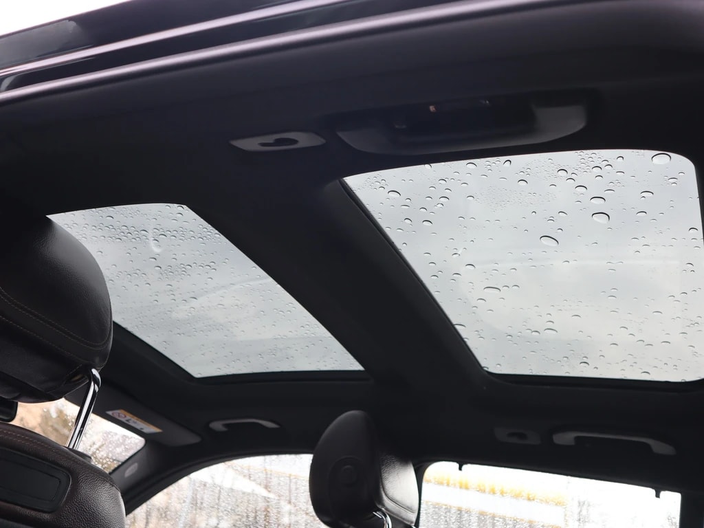 MERCEDES-BENZ GLC 250 d AMG Line 4Matic 9G-Tronic ** Voll-Leder ** Panorama Glasdach ** Navigation ** RF-Kamera 360° ** Frisch ab MFK **-image-11
