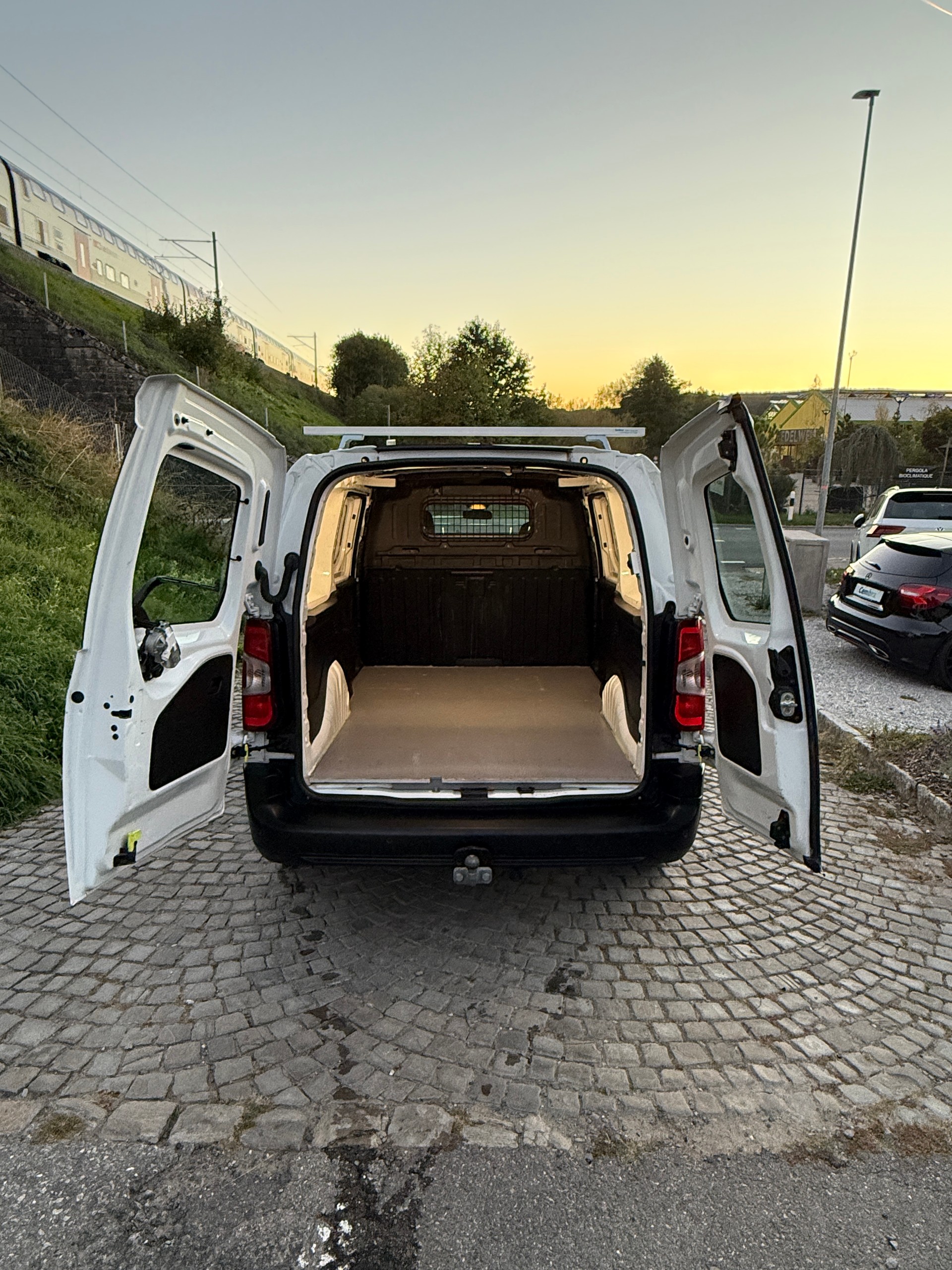 OPEL Combo 1.5 XL Enjoy s/s Erhöhte Nutzlast A-image-5