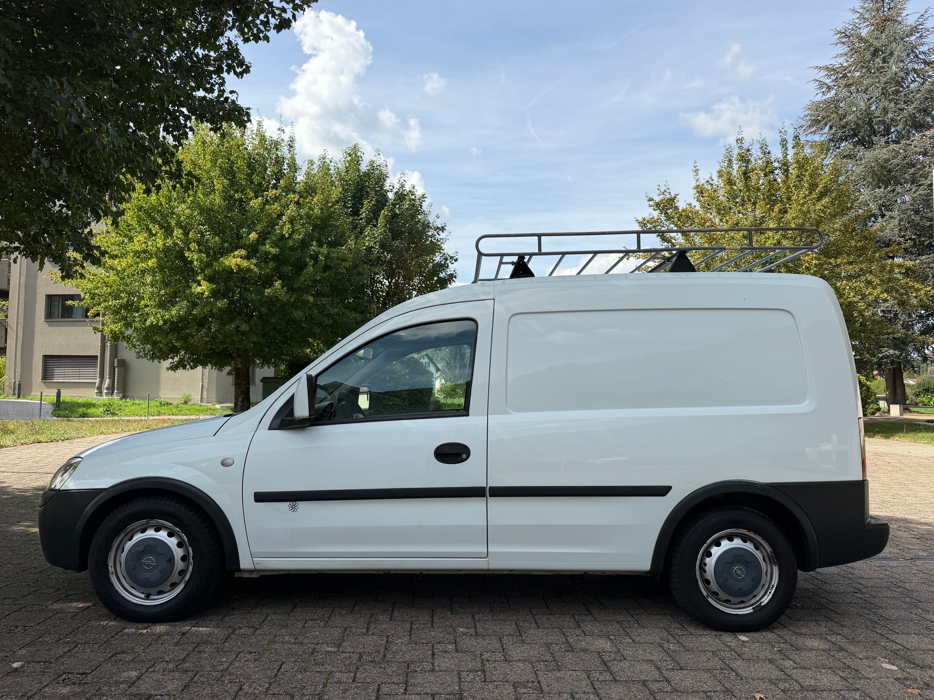 OPEL Combo Van 1.4 TWINPORT Comfort-image-9