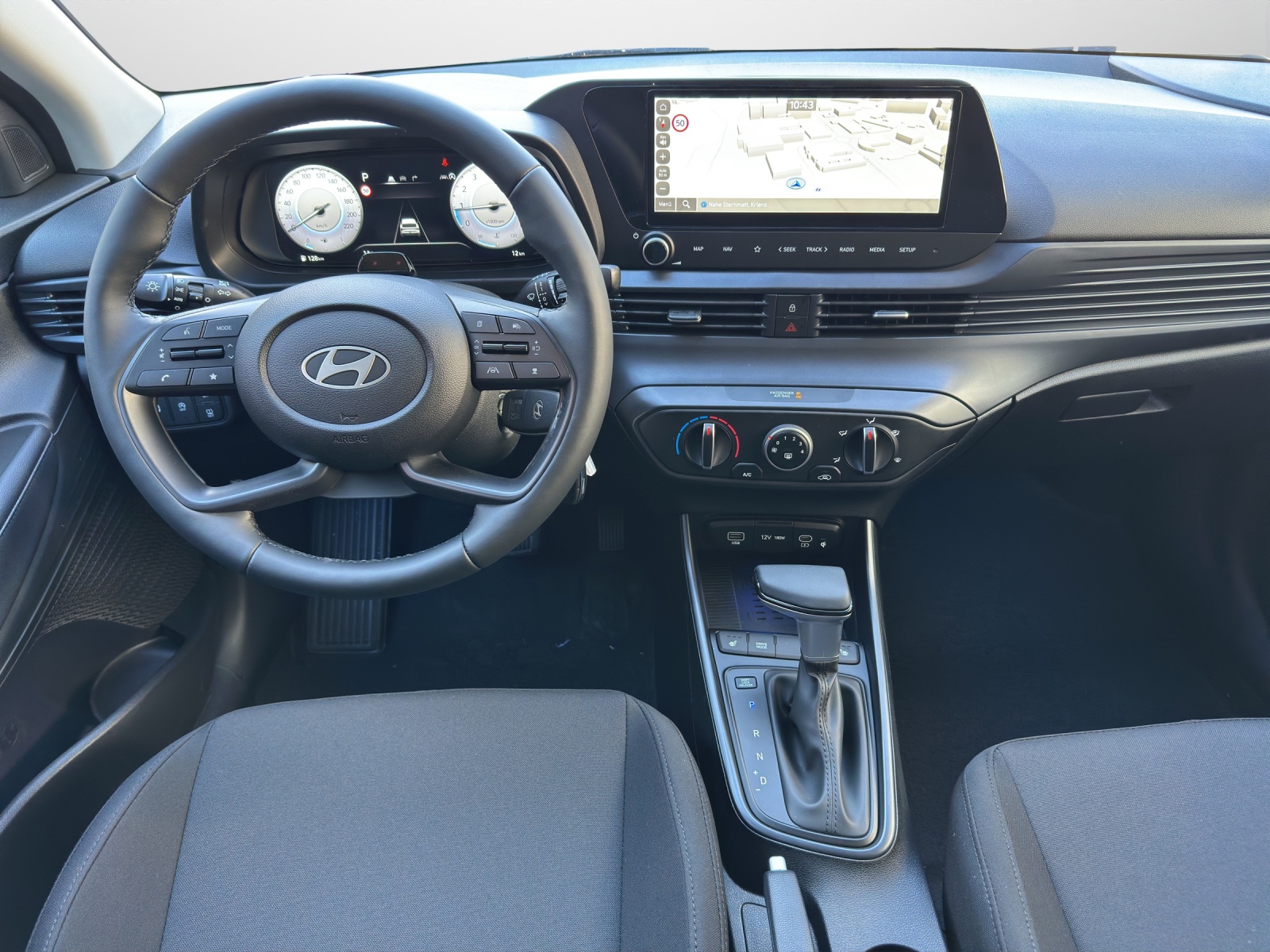 HYUNDAI i20 1.0 T-GDi Amplia Go Pack Safe Tec-image-5