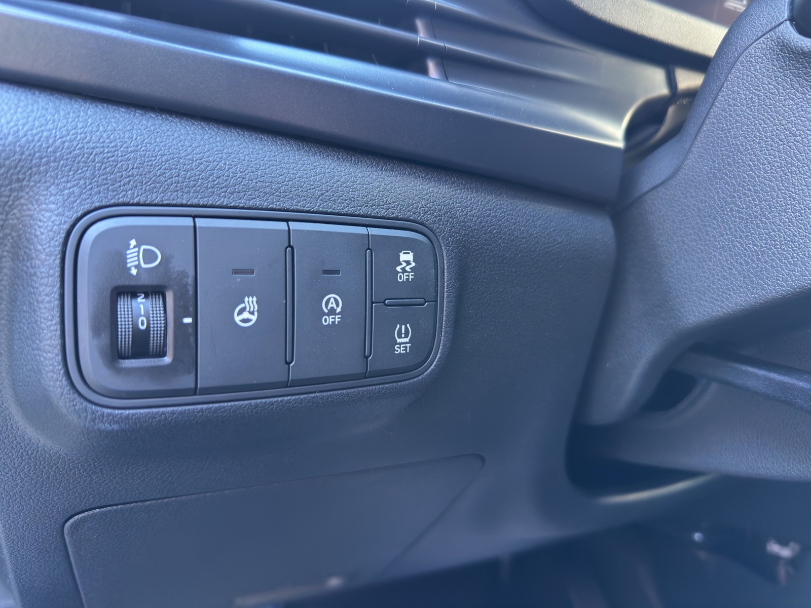 HYUNDAI i20 1.0 T-GDi Amplia Go Pack Safe Tec-image-10