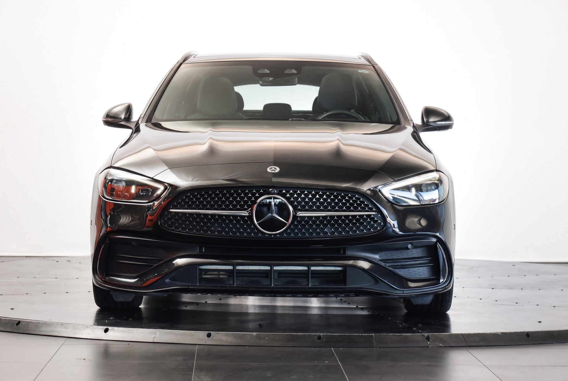 MERCEDES-BENZ C 220 d T 4 Matic Sièges ventilés / DIGITAL LIGHT / Pack Night-image-1
