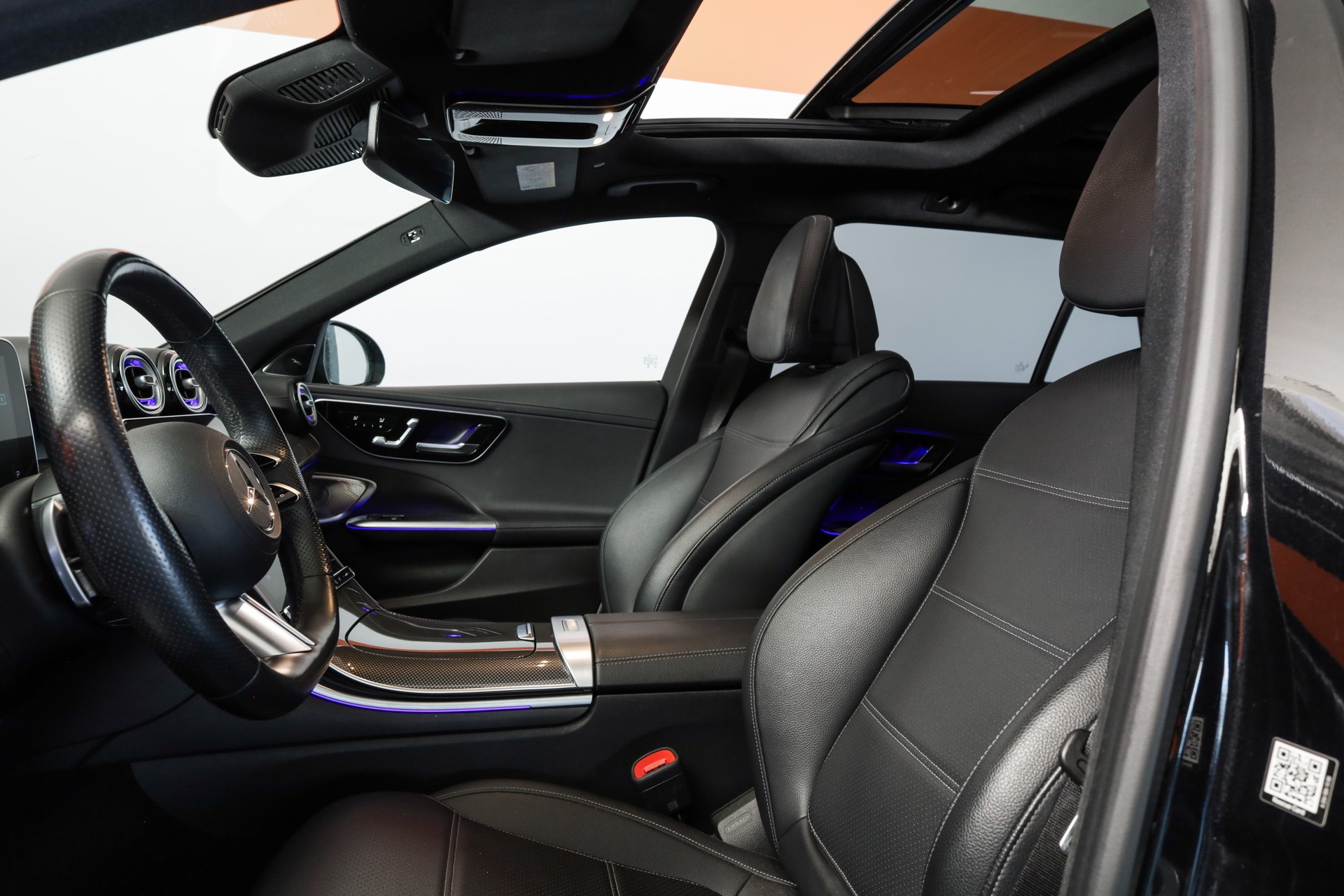 MERCEDES-BENZ C 220 d T 4 Matic Sièges ventilés / DIGITAL LIGHT / Pack Night-image-10