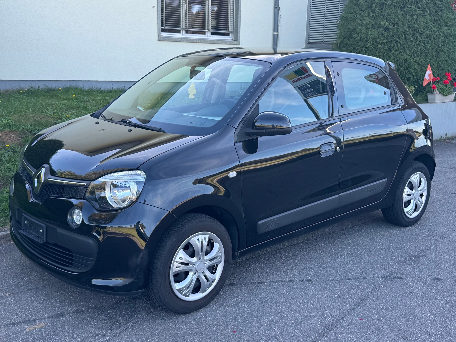 RENAULT Twingo 1.0 Life-image-0
