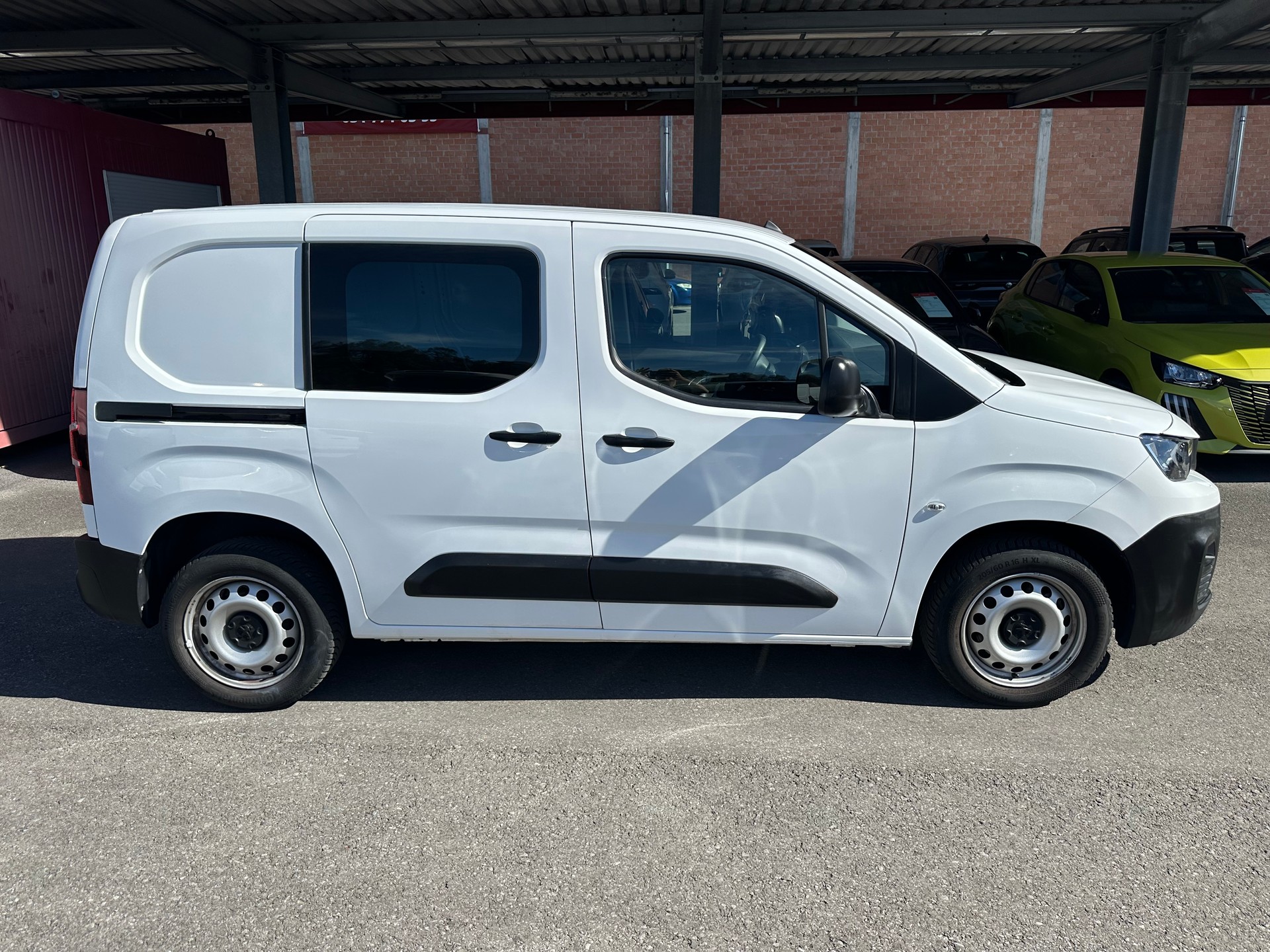 PEUGEOT Partner 1.5 Blue HDi s/s Premium 1000kg-image-1