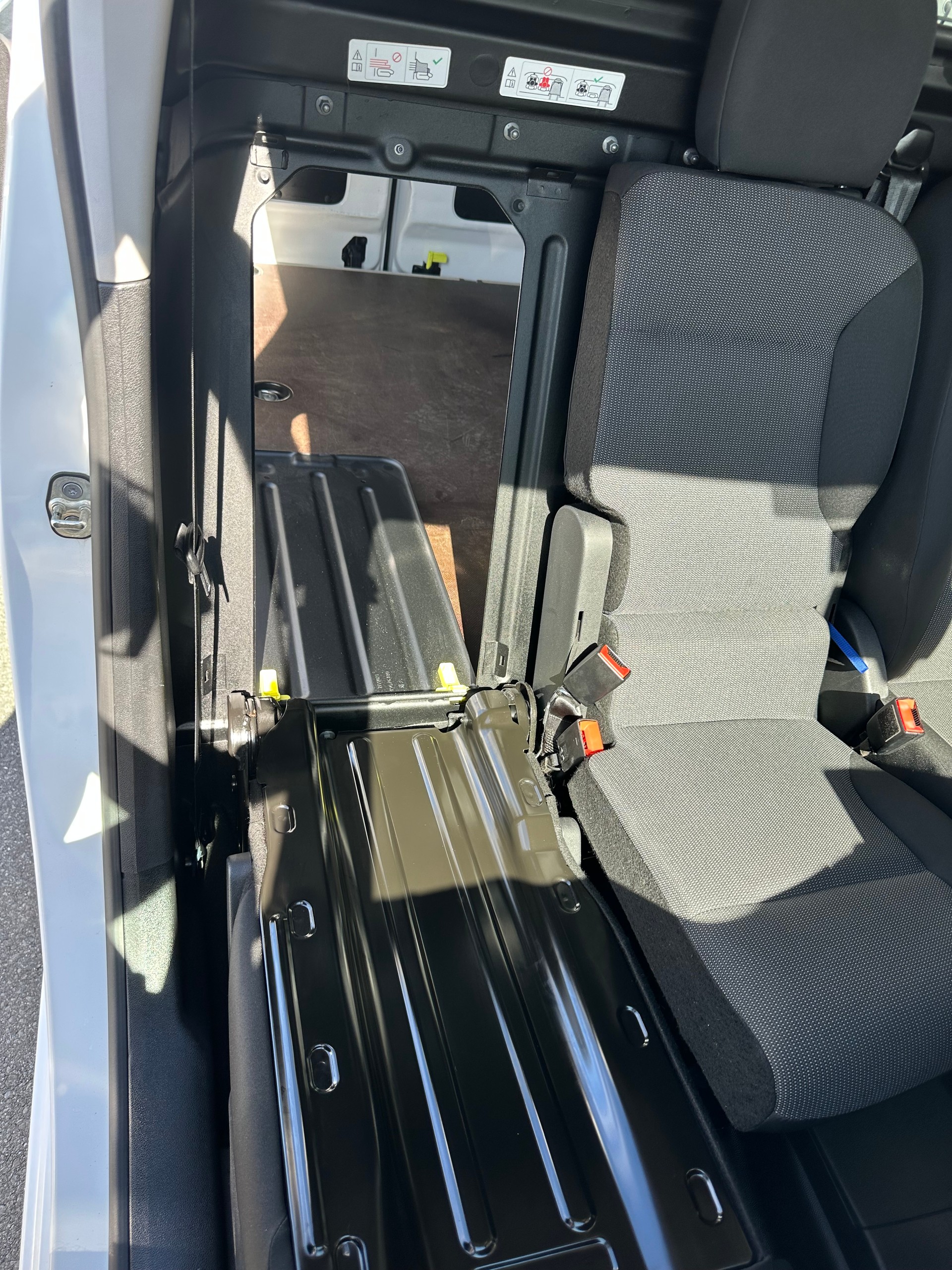 PEUGEOT Partner 1.5 Blue HDi s/s Premium 1000kg-image-11