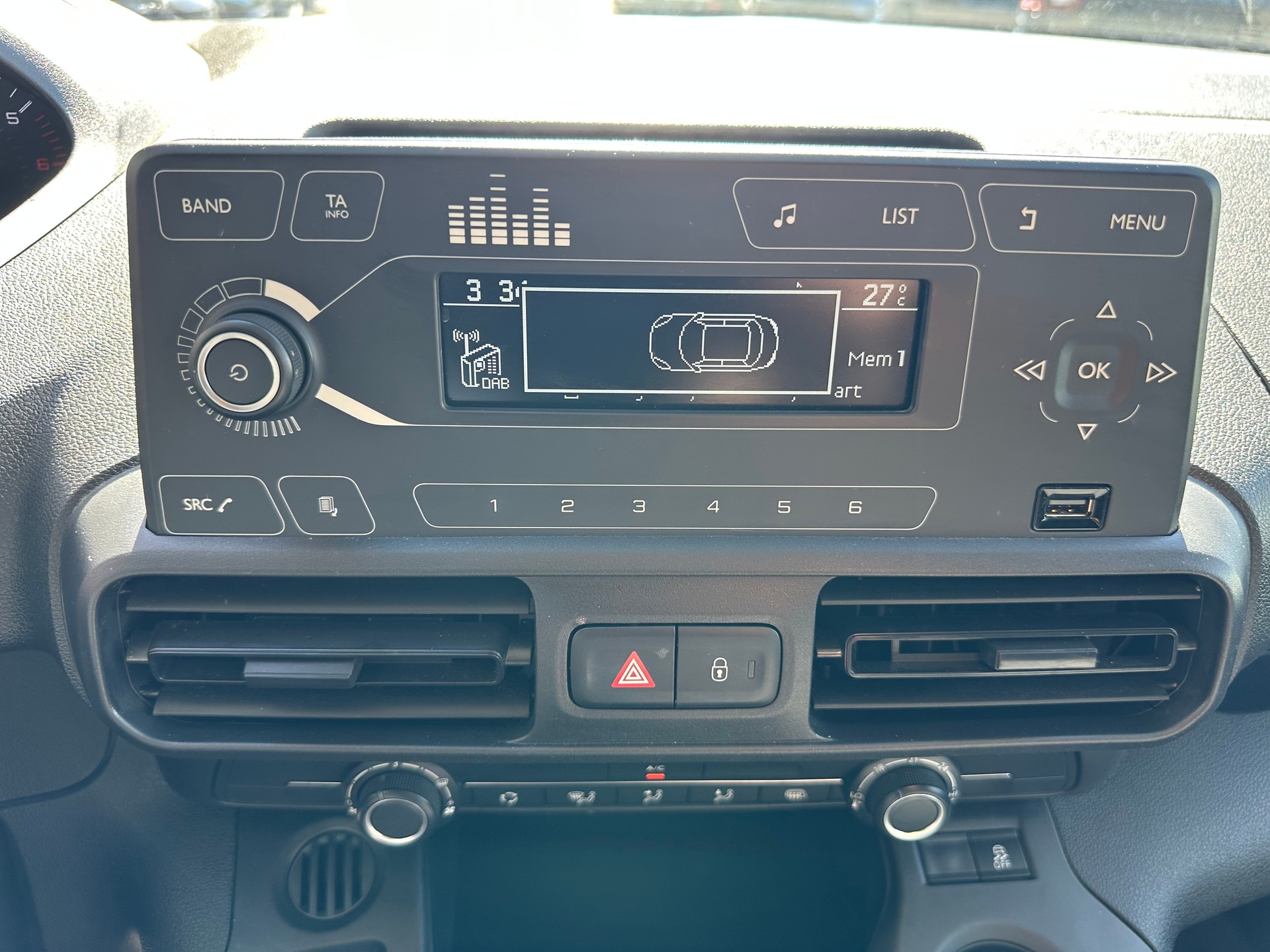 PEUGEOT Partner 1.5 Blue HDi s/s Premium 1000kg-image-5
