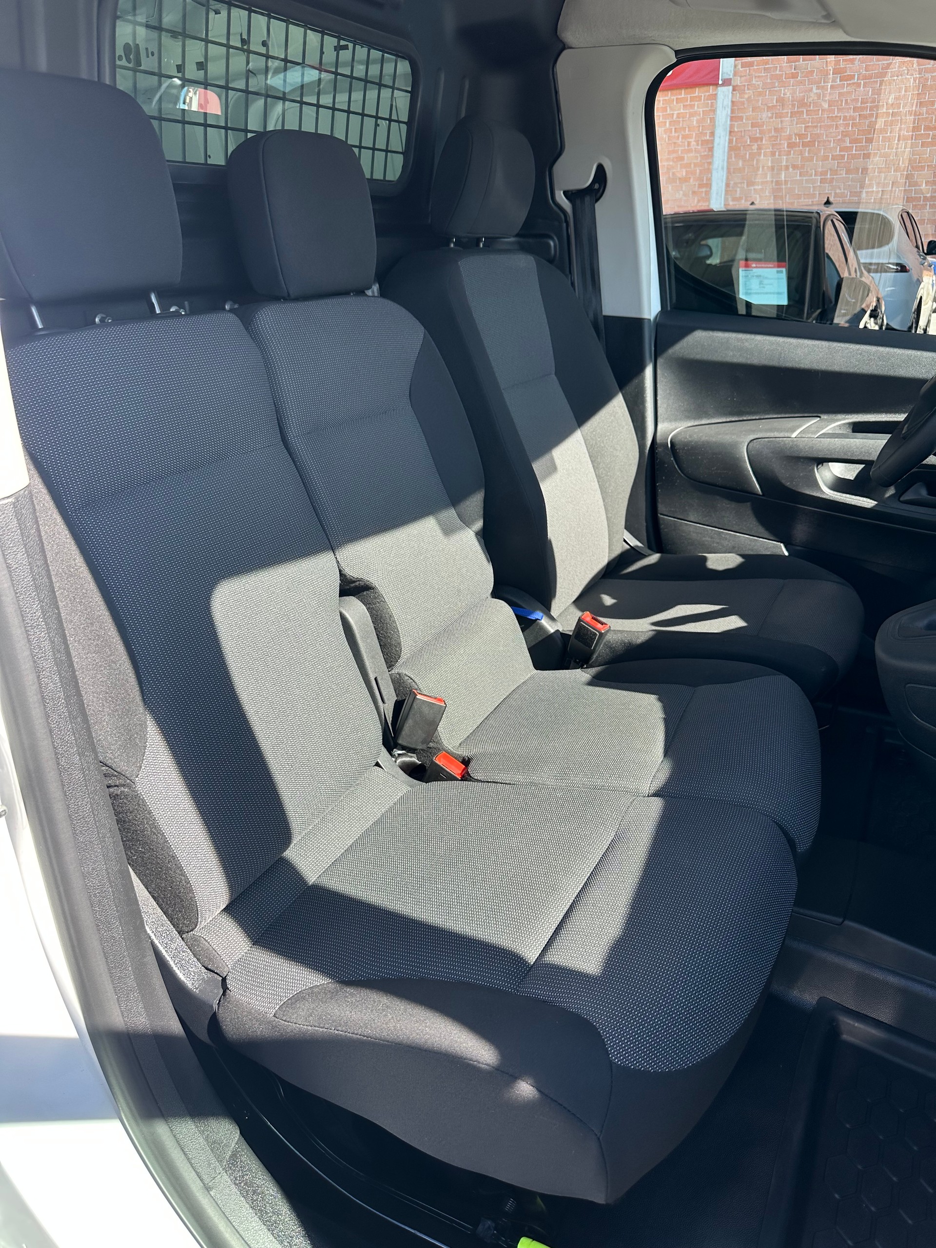 PEUGEOT Partner 1.5 Blue HDi s/s Premium 1000kg-image-8