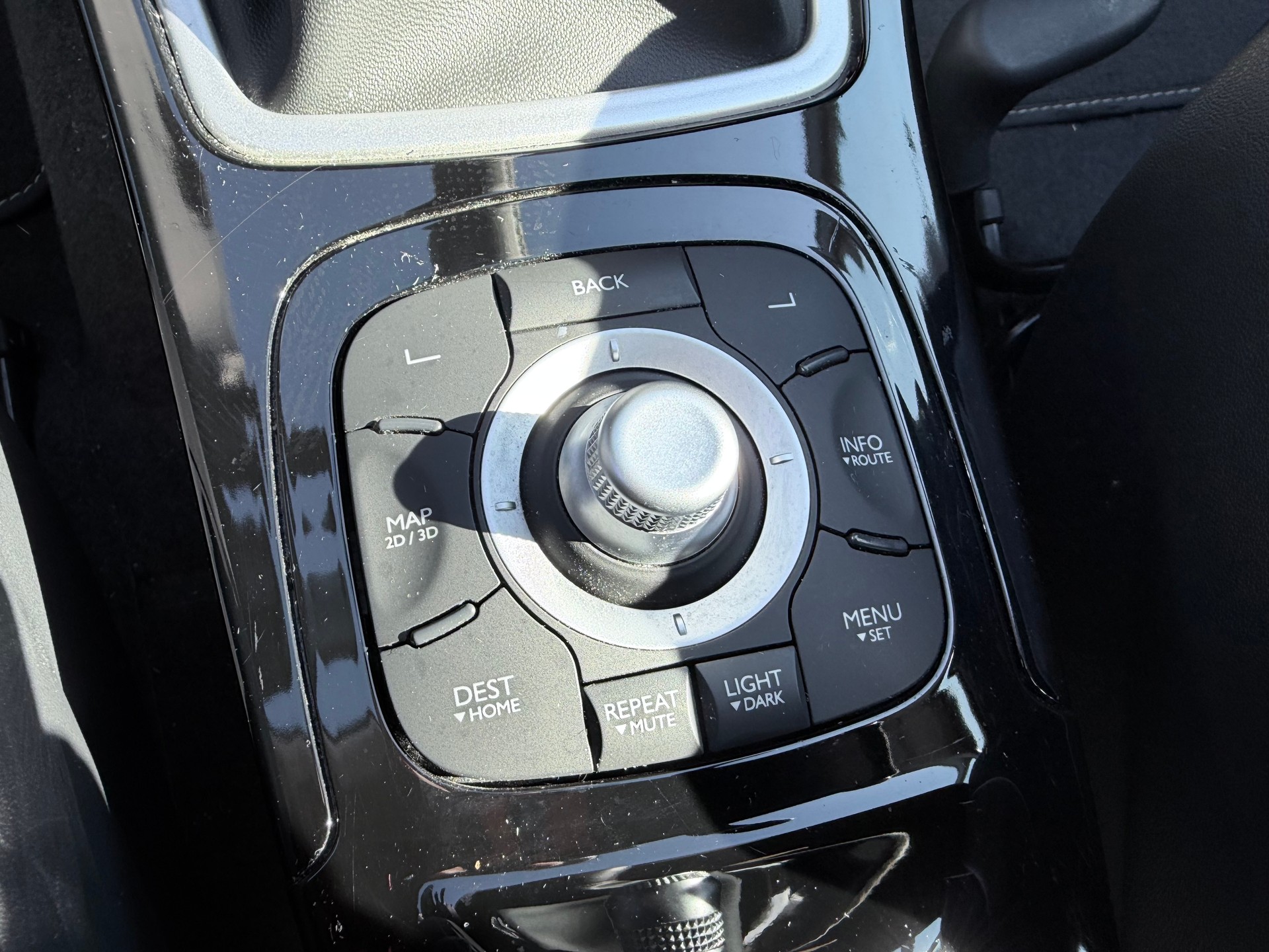 RENAULT Grand Espace 2.0 dCi Swiss Edition Automatic+++EINER DER LETZTEN MIT DEN KM+++-image-8