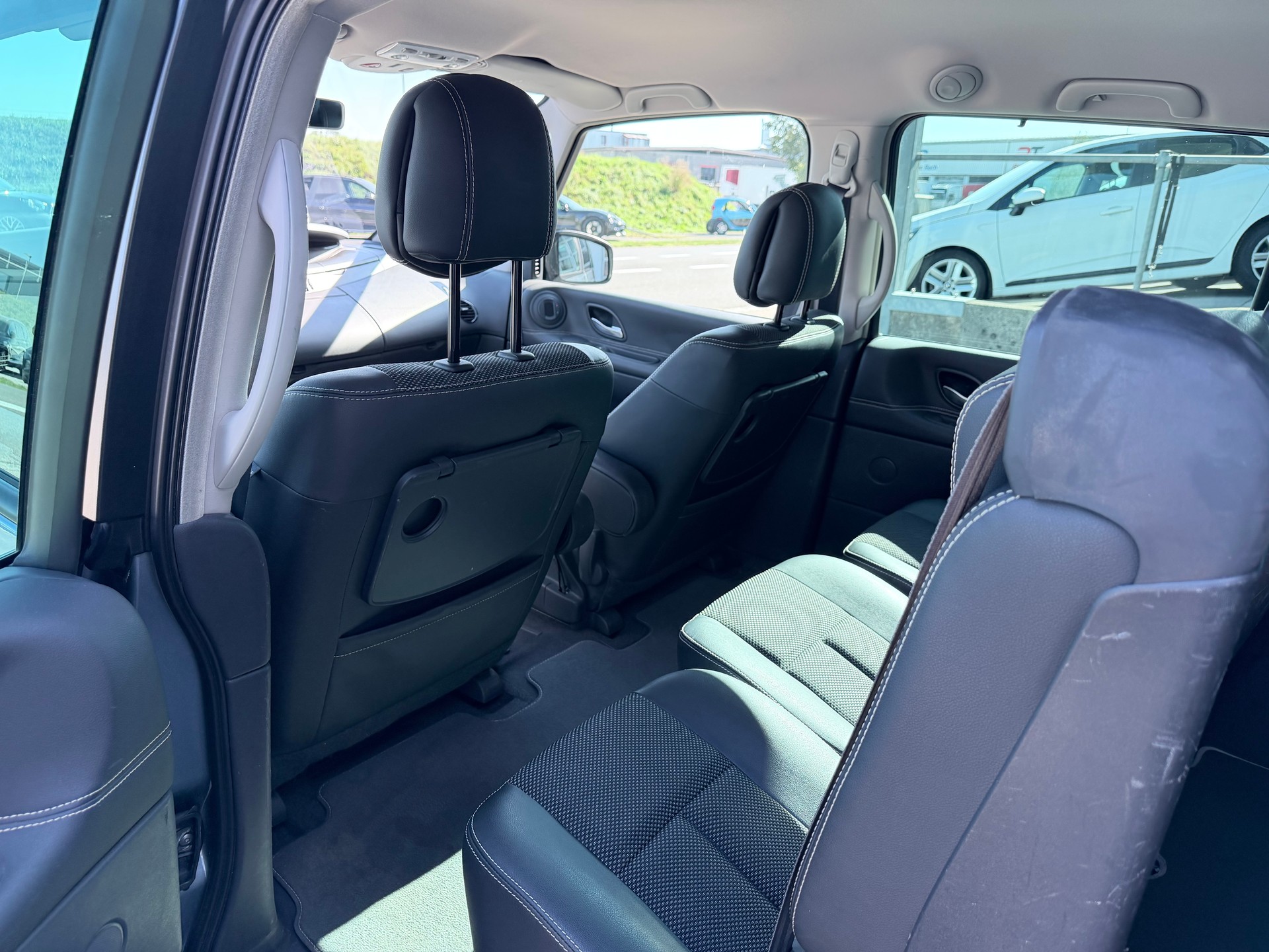 RENAULT Grand Espace 2.0 dCi Swiss Edition Automatic+++EINER DER LETZTEN MIT DEN KM+++-image-9