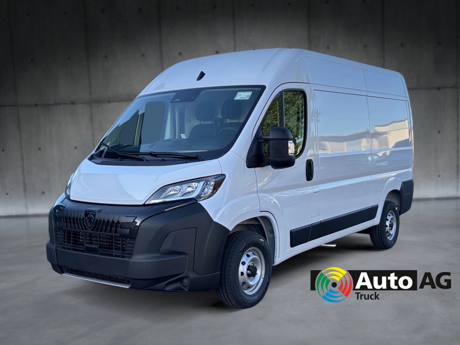 PEUGEOT Boxer 2.2 HDI 335 L2H2-image-0