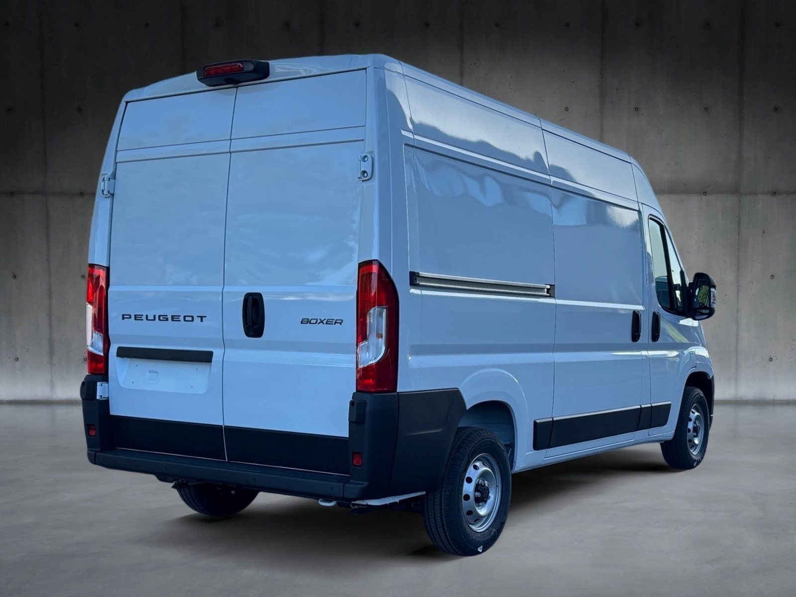 PEUGEOT Boxer 2.2 HDI 335 L2H2-image-4