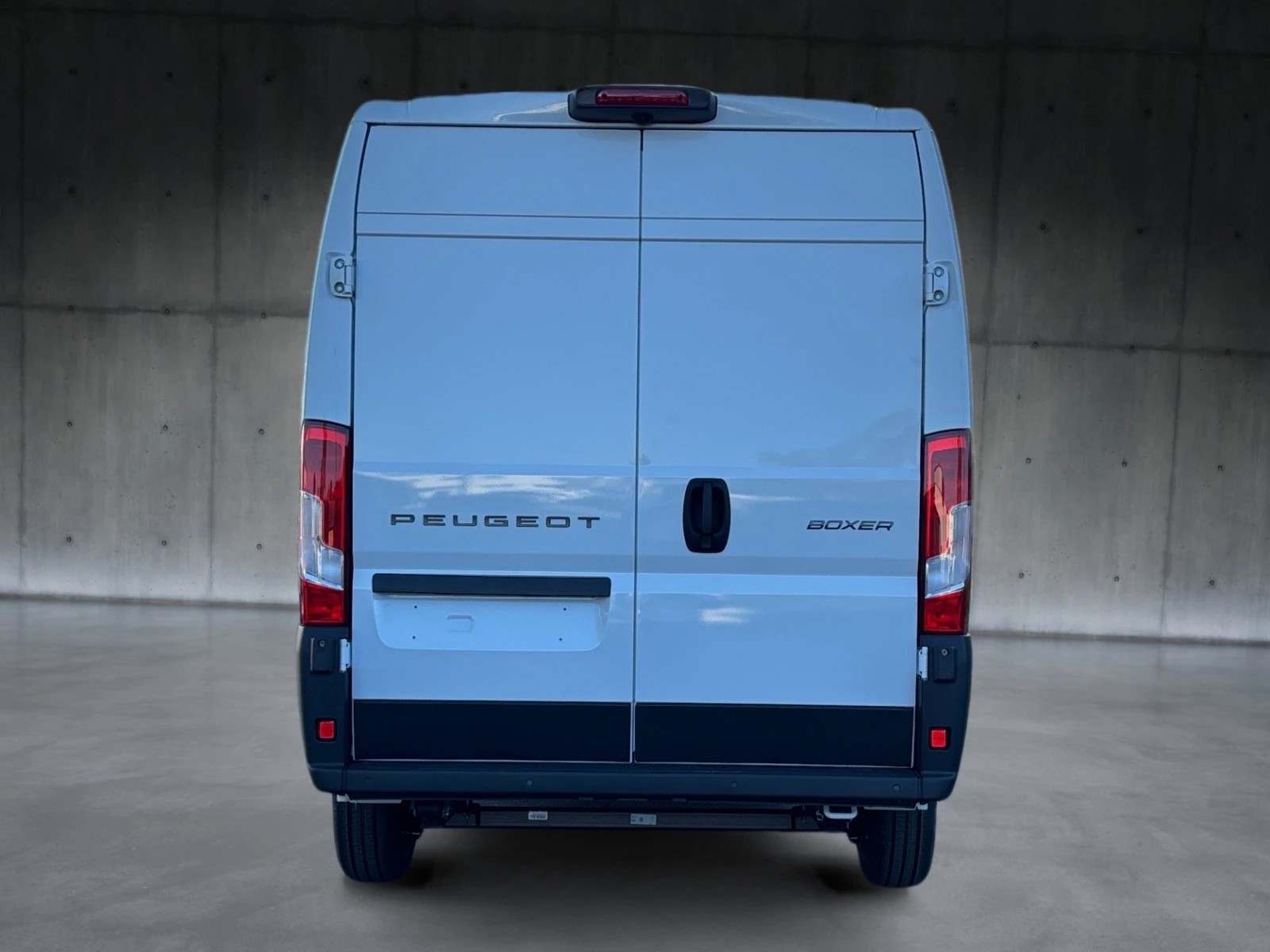 PEUGEOT Boxer 2.2 HDI 335 L2H2-image-2