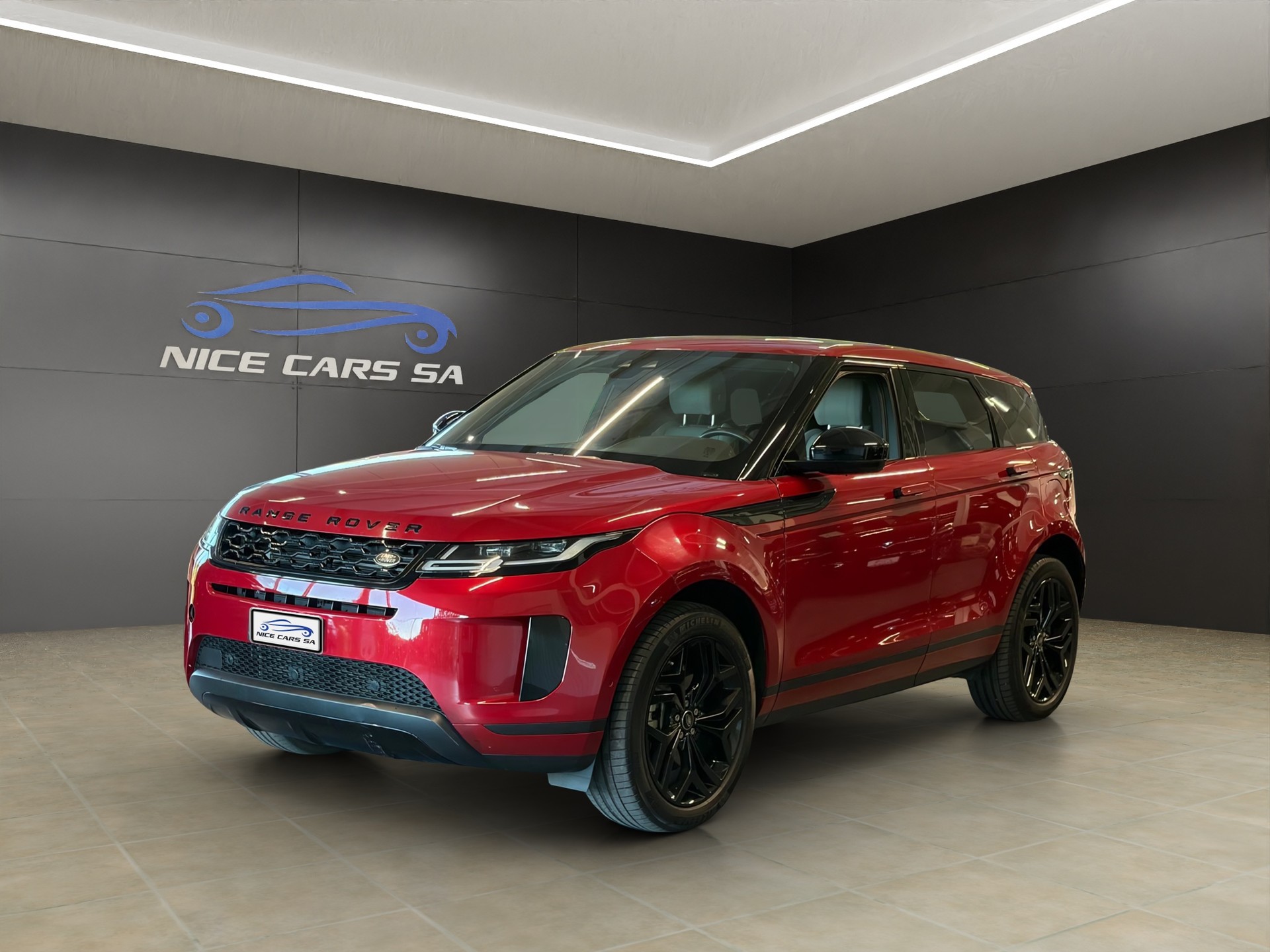 LAND ROVER Range Rover Evoque P 300e SE AT8-image-0