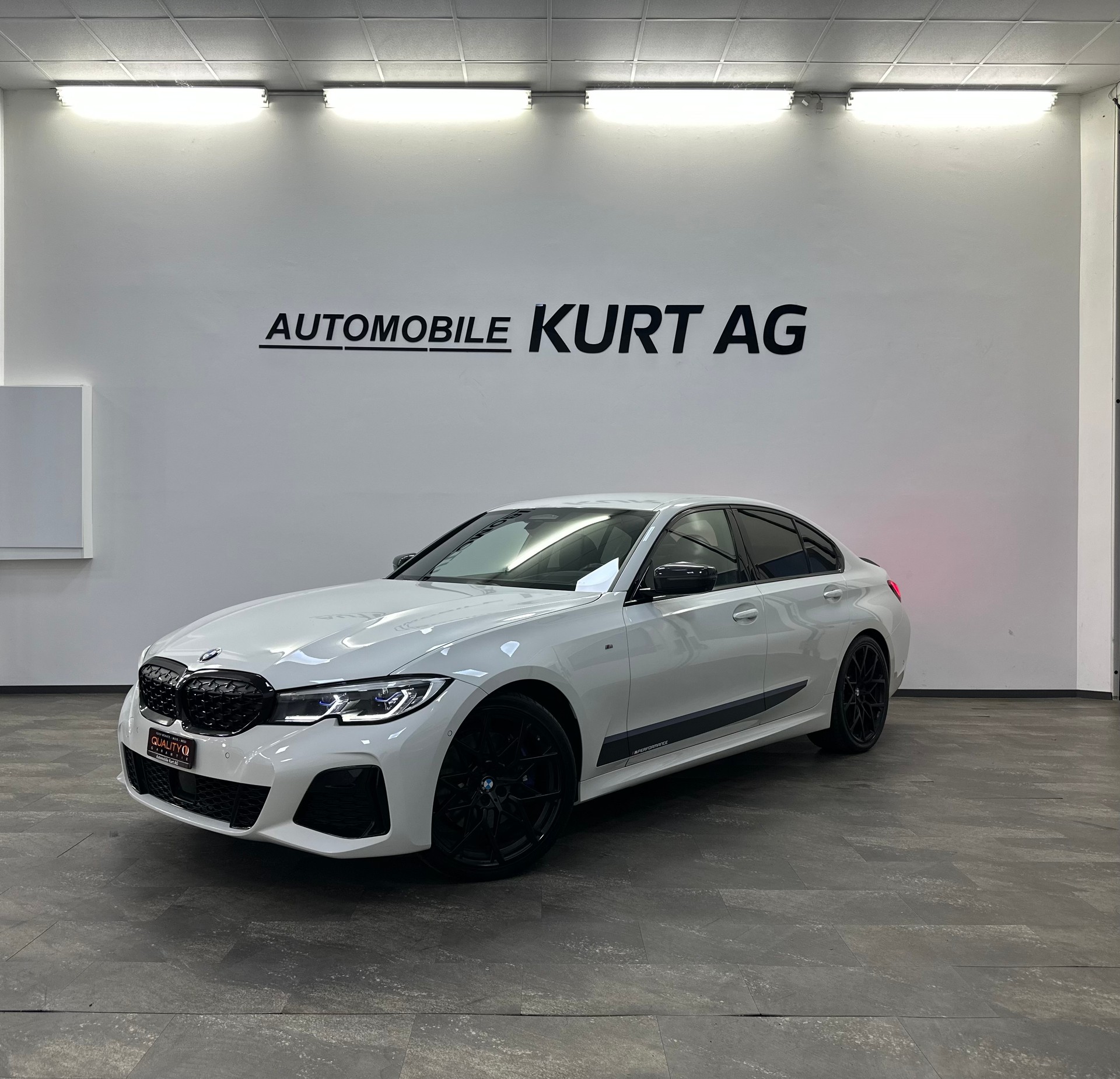 BMW M340i xDrive M-Performance-image-0