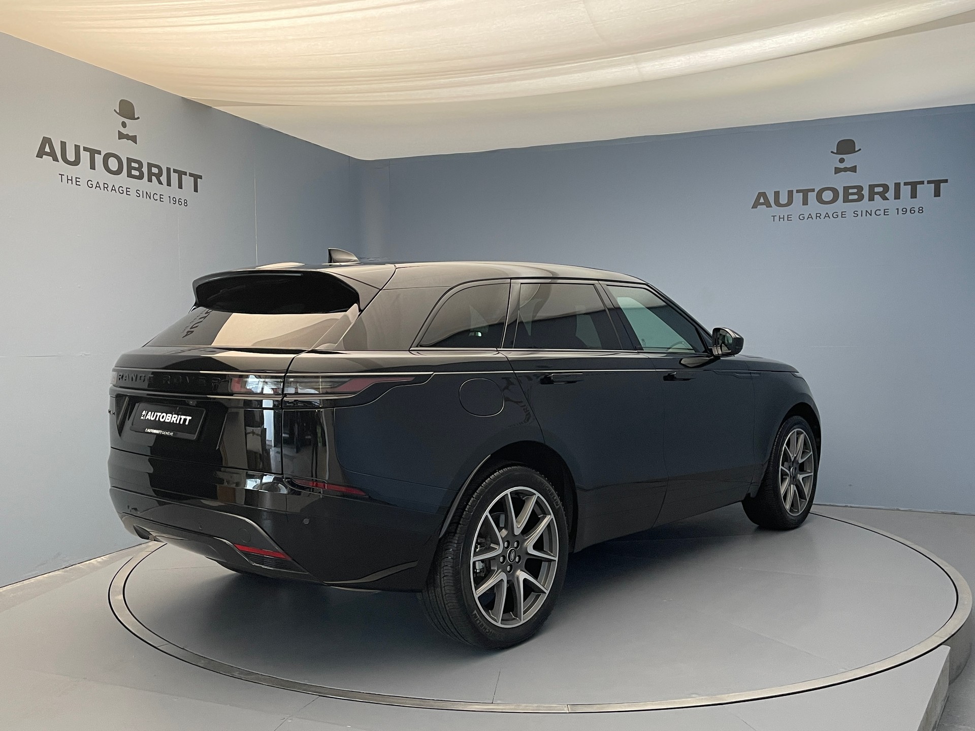LAND ROVER Range Rover Velar 2.0 P400e Dynamic HSE-image-3