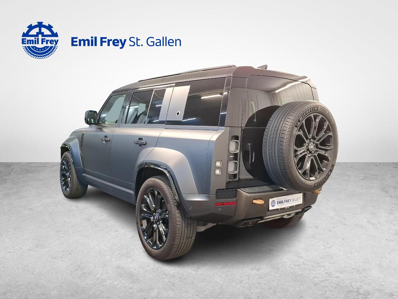 LAND ROVER Defender 110 4.4 V8 Octa Edition One-image-2