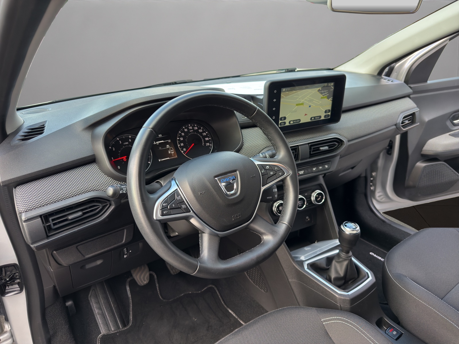 DACIA Sandero TCe 90 Comfort-image-9