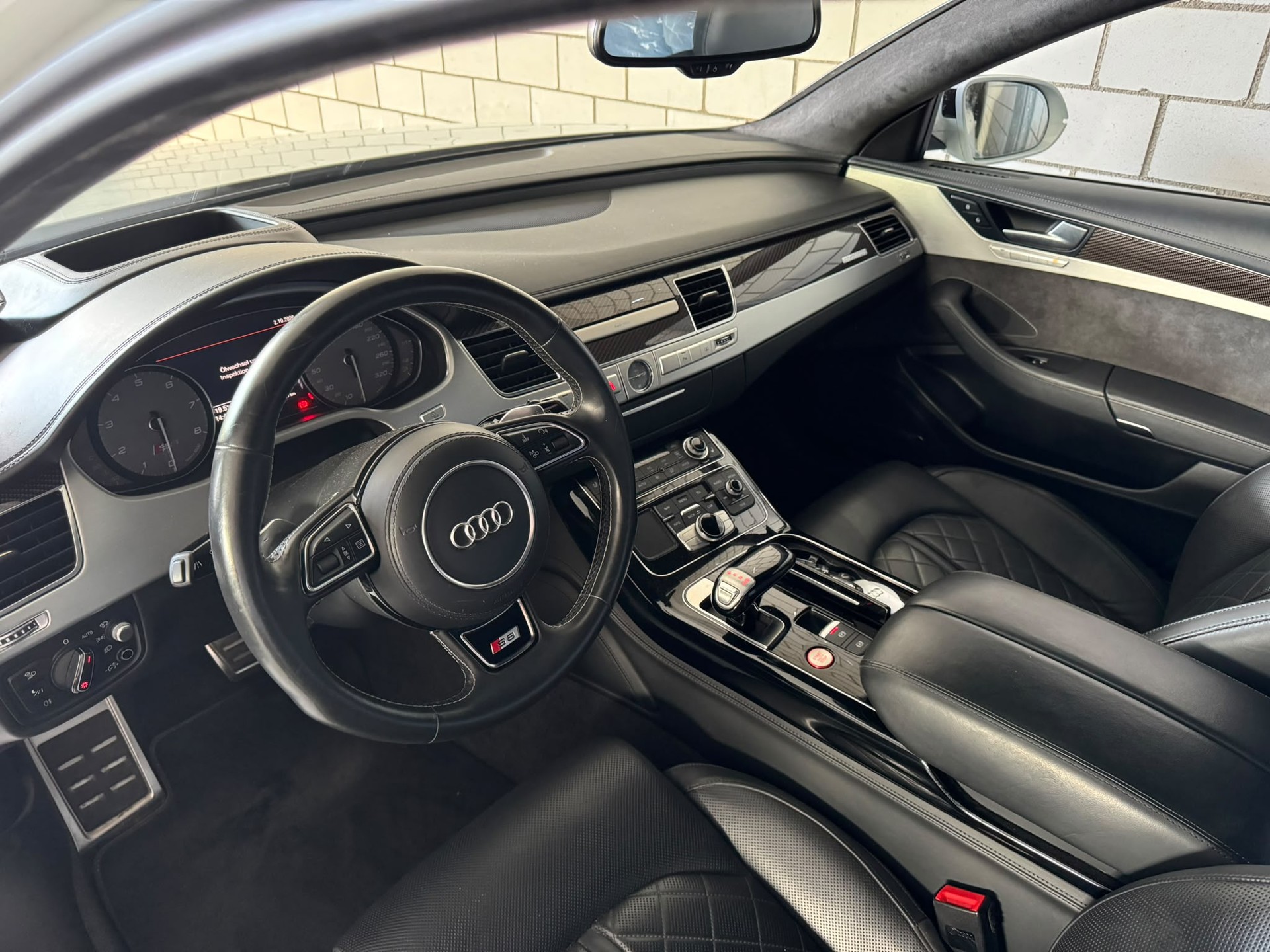 AUDI S8 4.0 TFSI V8 plus quattro tiptronic Traumausstattung-showroom-element-2