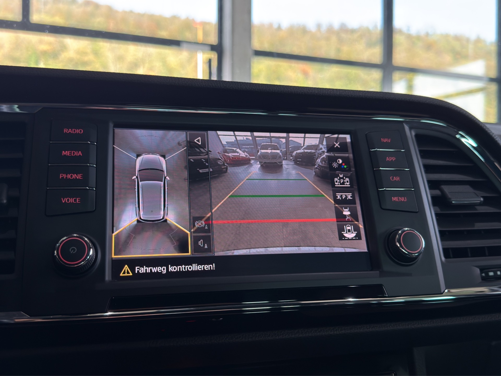SEAT Ateca 1.4 TSI FR DSG*Frisch ab MFK,1 Jahr oder 20'000km Garantie auf Motor und Getriebe*-image-22