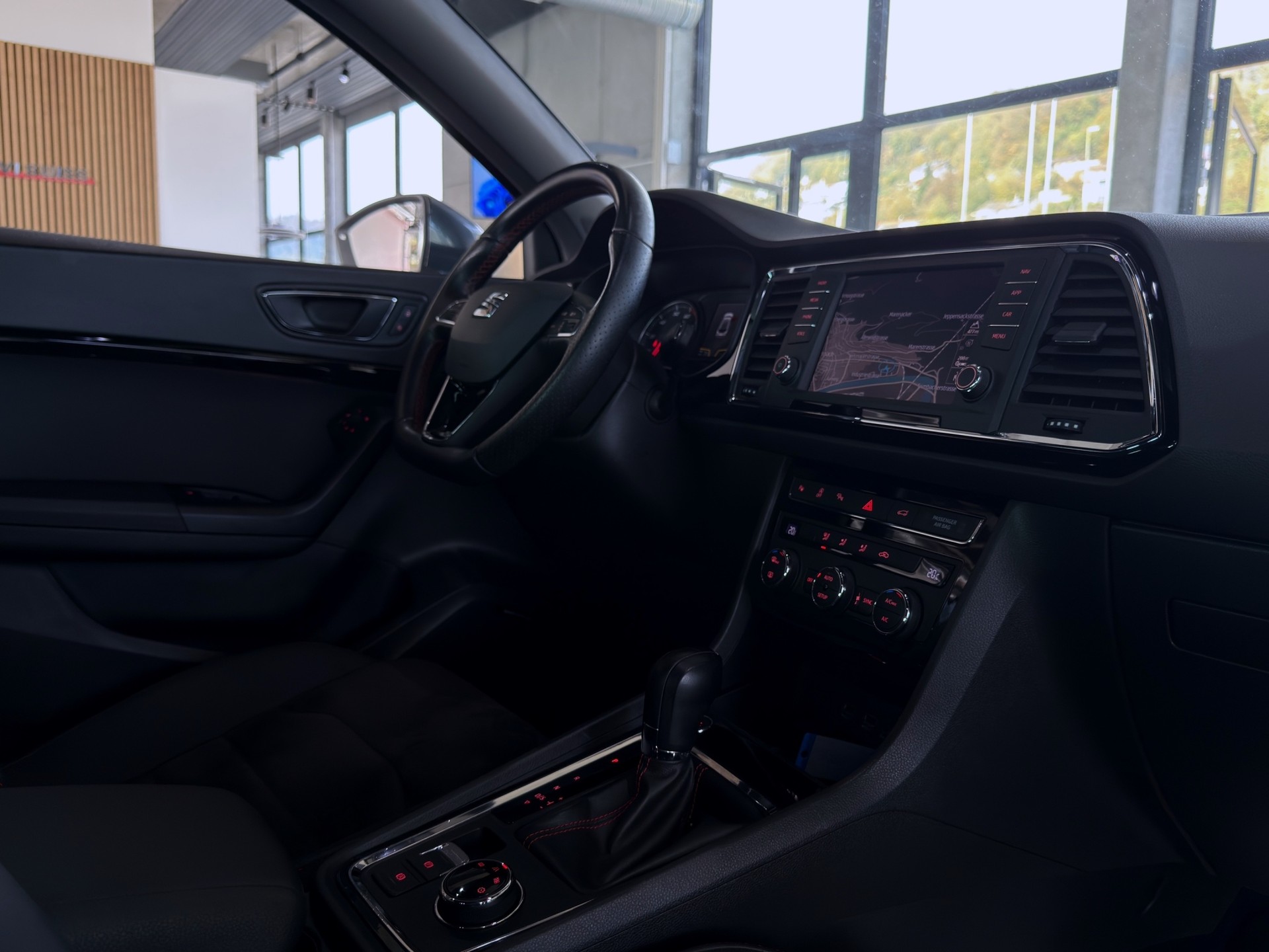 SEAT Ateca 1.4 TSI FR DSG*Frisch ab MFK,1 Jahr oder 20'000km Garantie auf Motor und Getriebe*-image-17