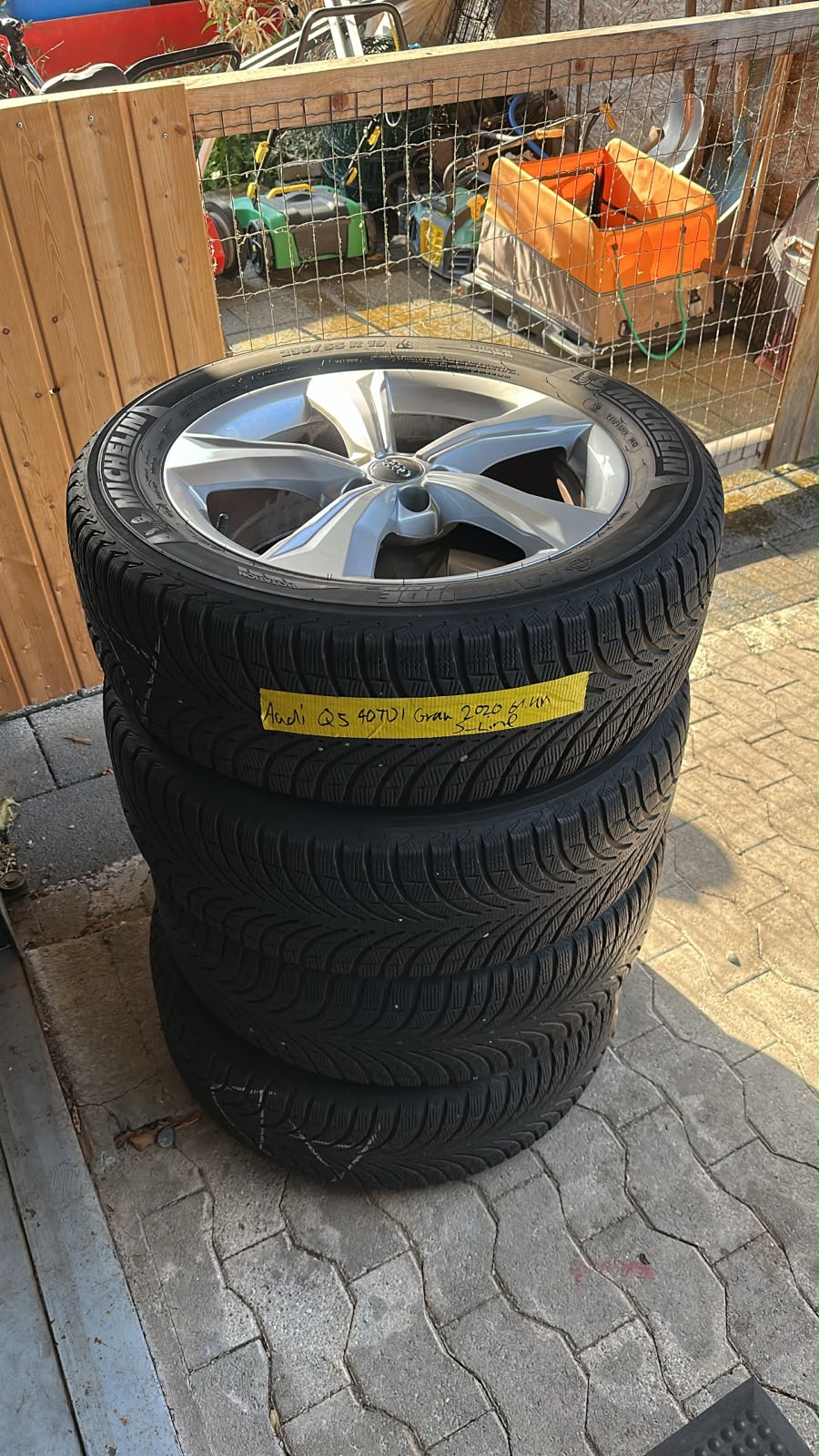 AUDI Q5 40 TDI sport quattro S-tronic (CH) S-Line-image-29