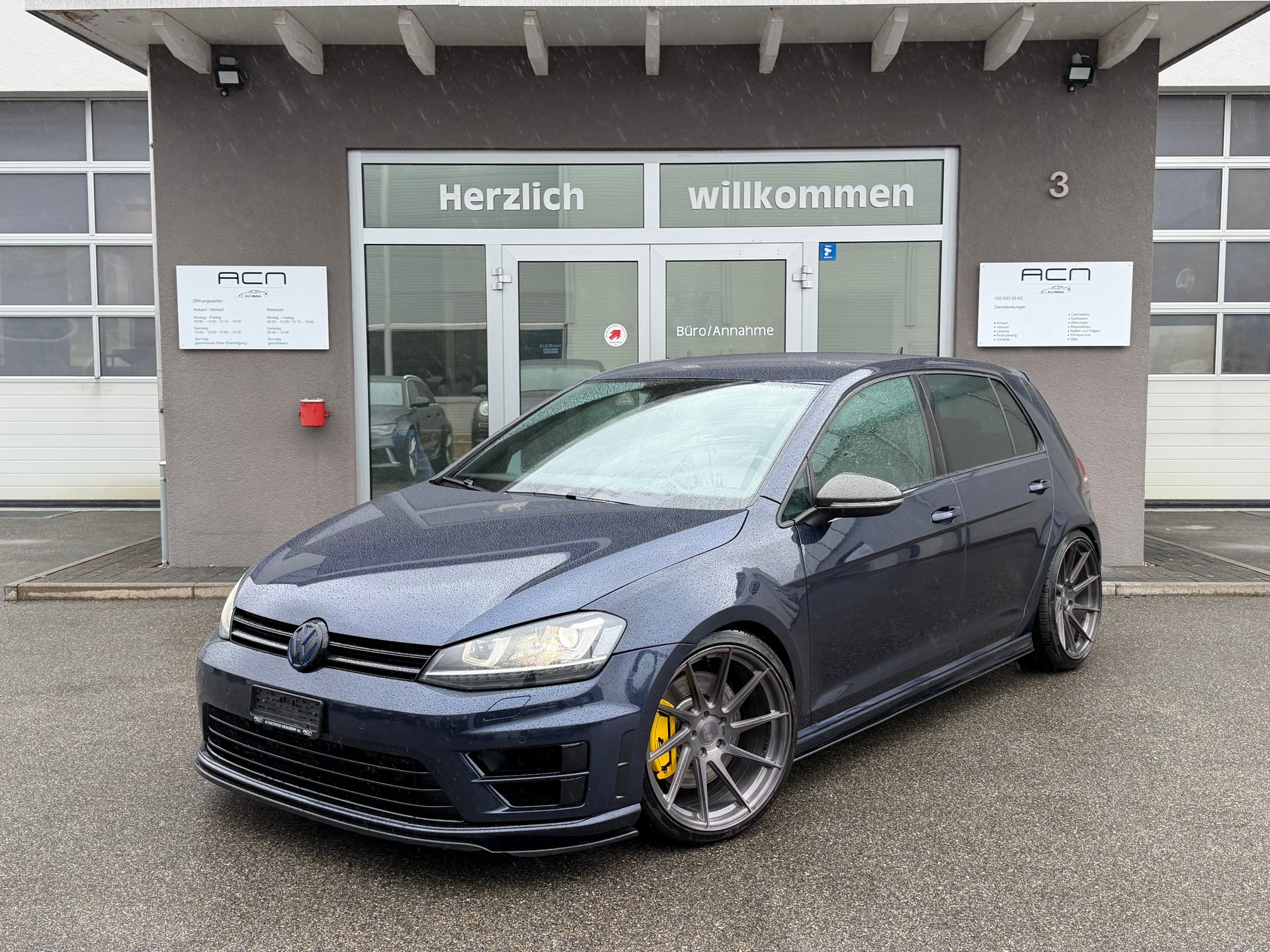 VW Golf 2.0 TSI R 4Motion DSG-image-0