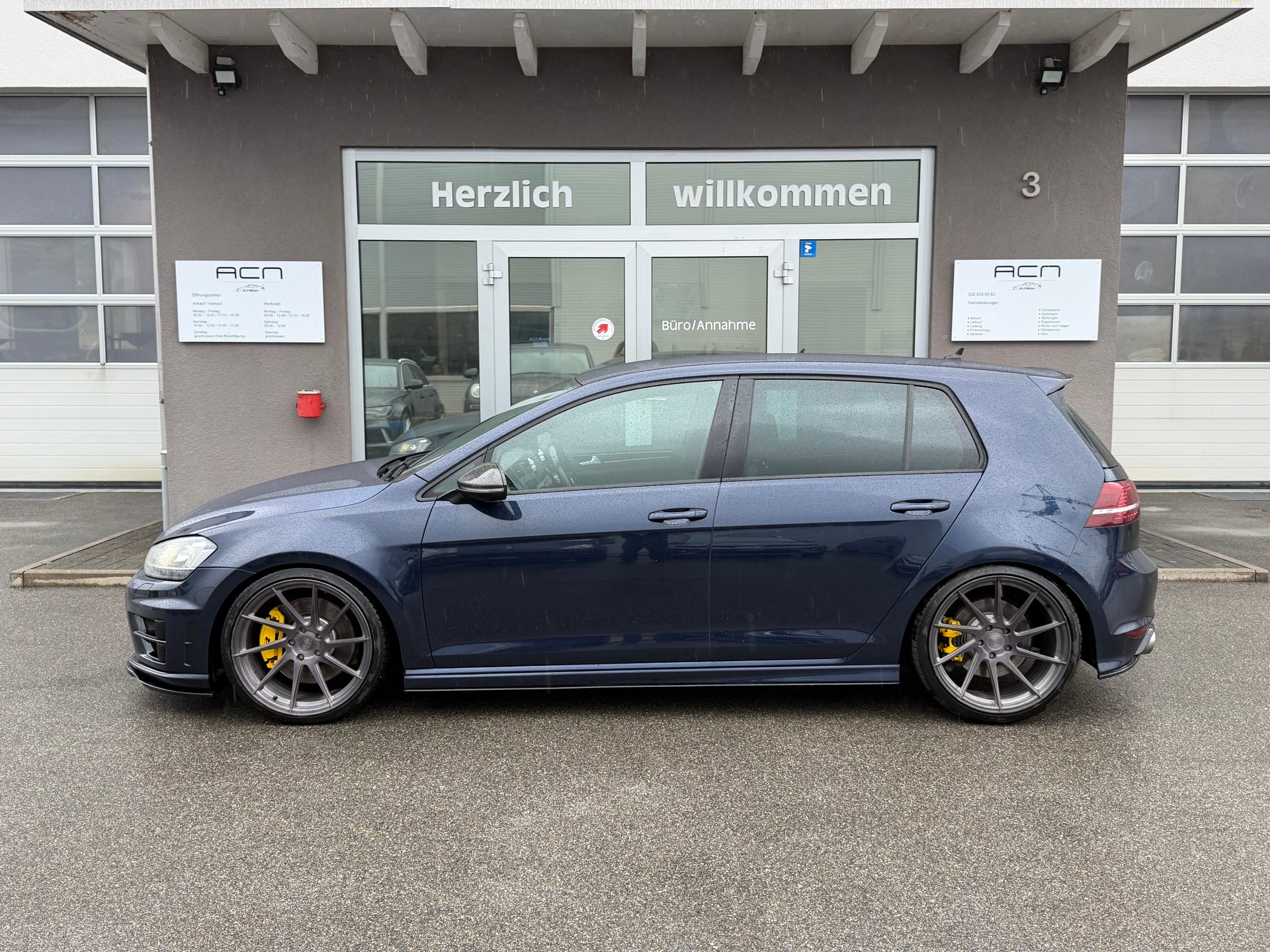 VW Golf 2.0 TSI R 4Motion DSG-image-3