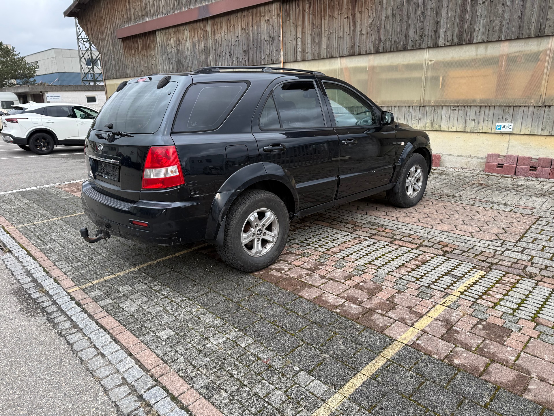 KIA Sorento 2.5 CRDI Carat-image-2