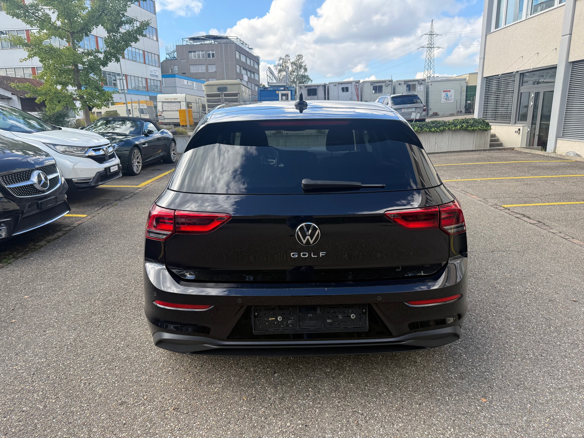 VW Golf 2.0 TDI Life-image-5