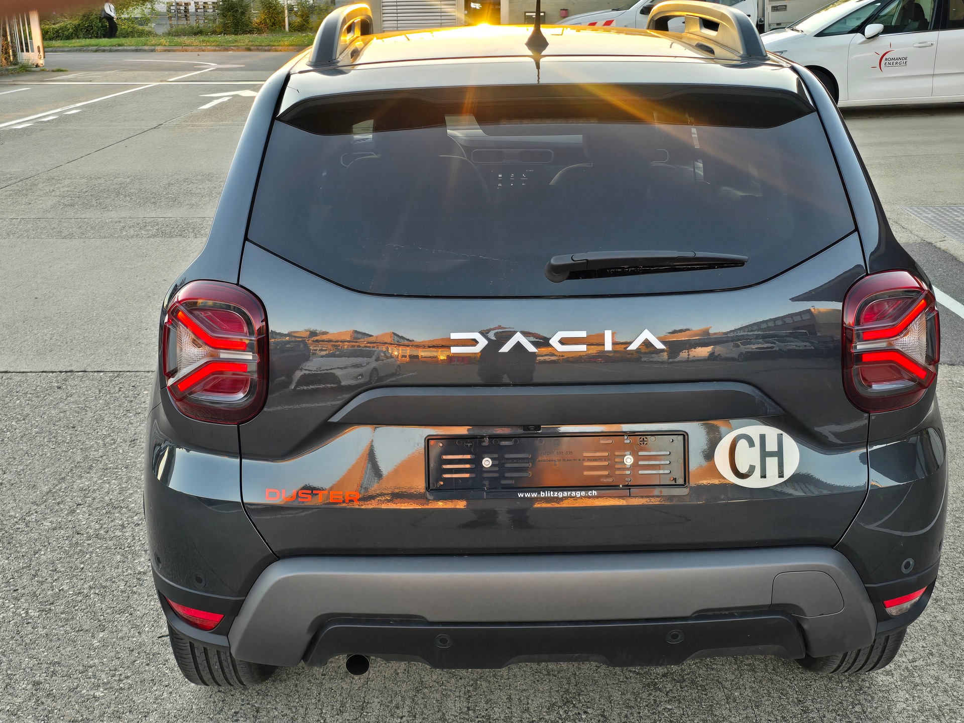 DACIA Duster TCe 150 Extreme EDC 4x2-image-4
